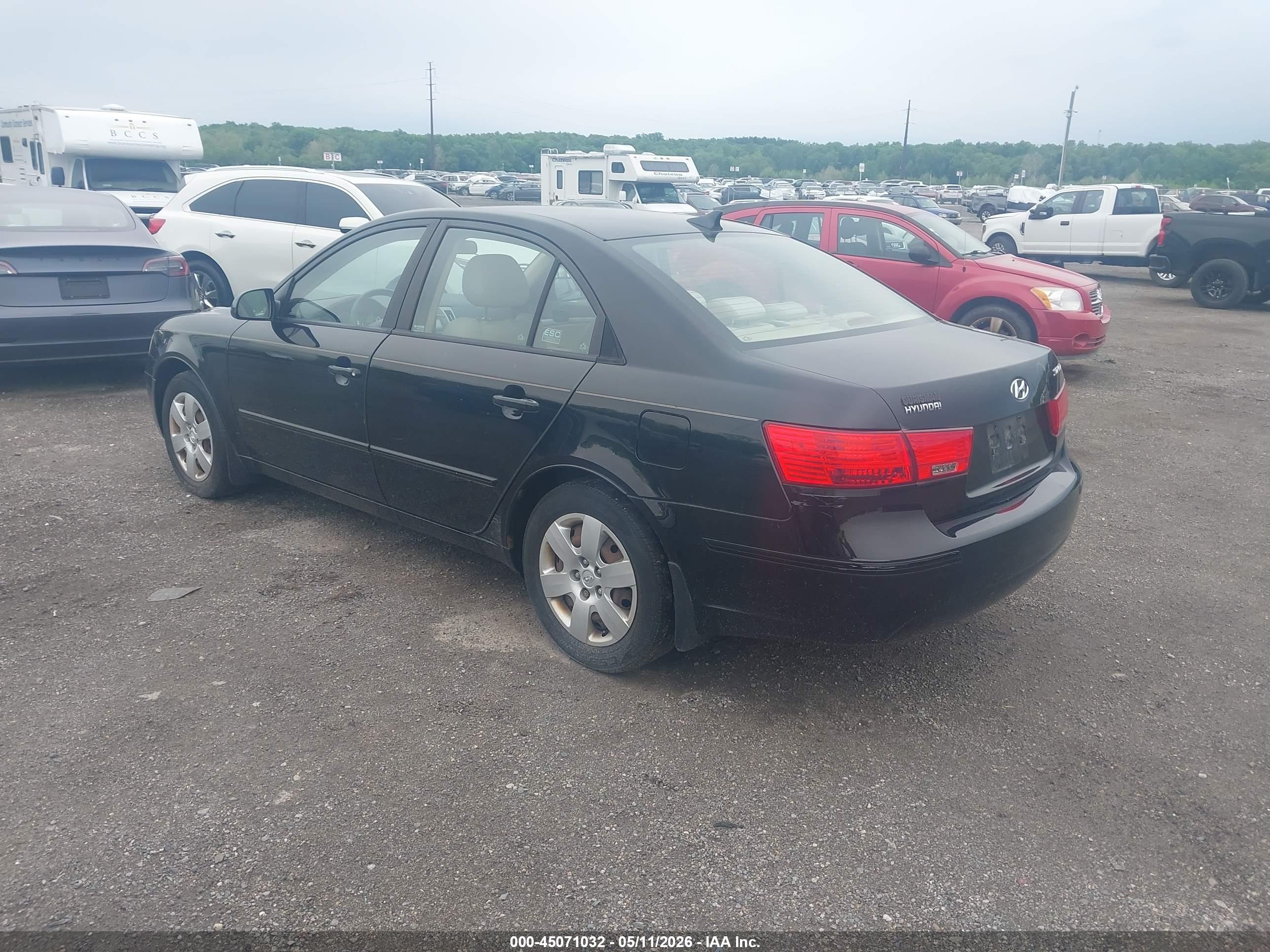HYUNDAI SONATA image 3