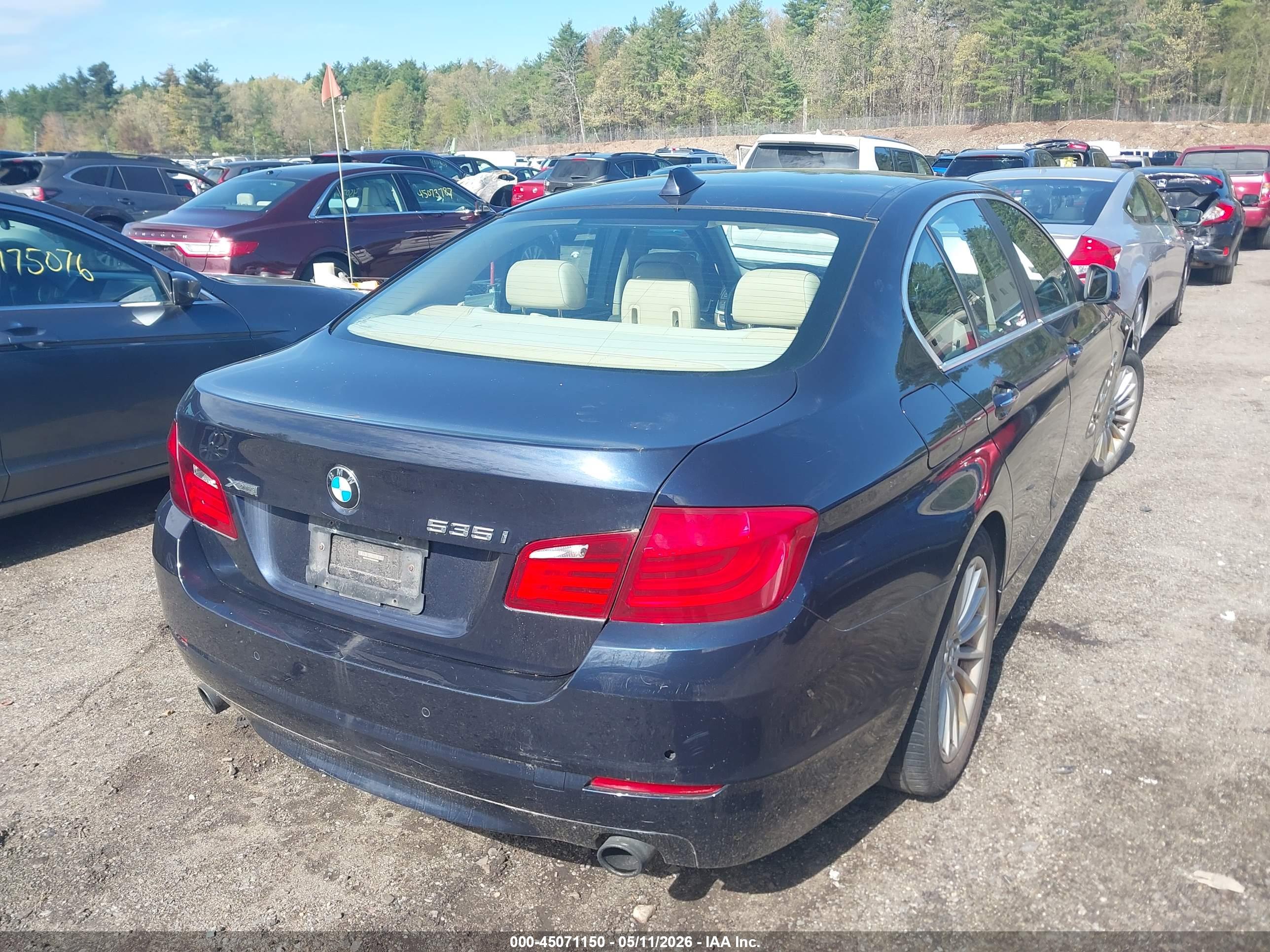 BMW 535I image 4