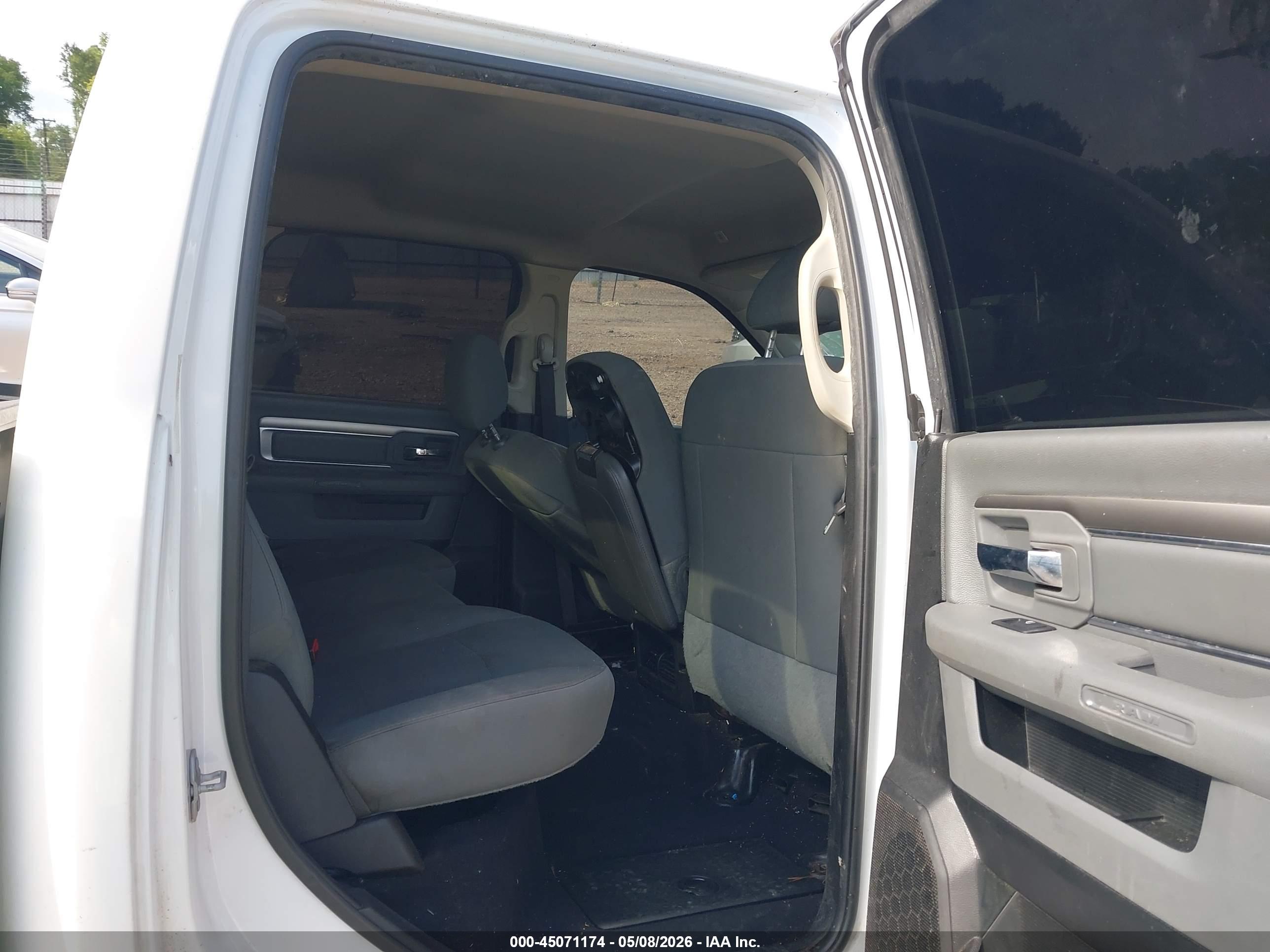 RAM 1500 image 8