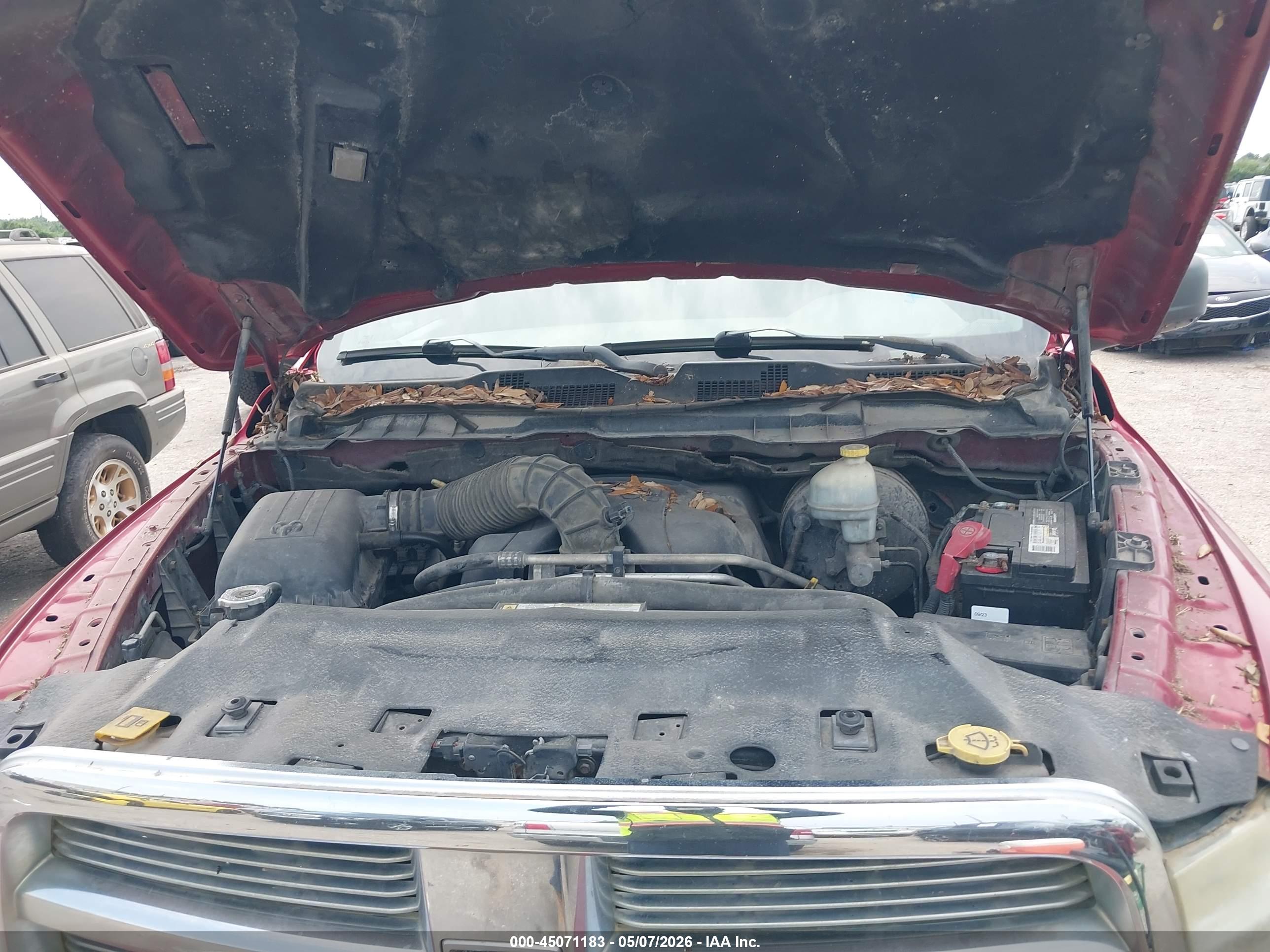 DODGE RAM image 10