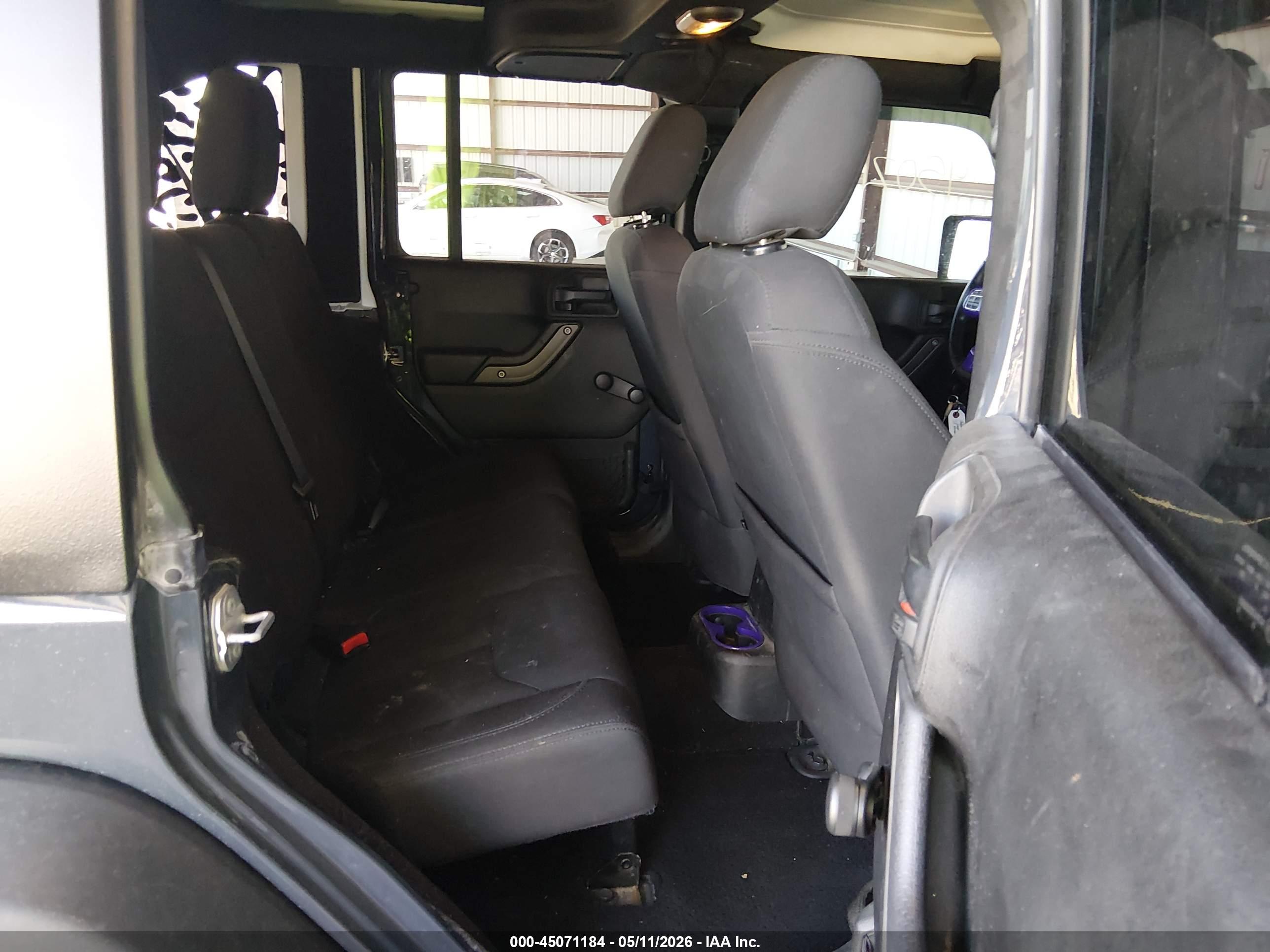 JEEP WRANGLER image 8