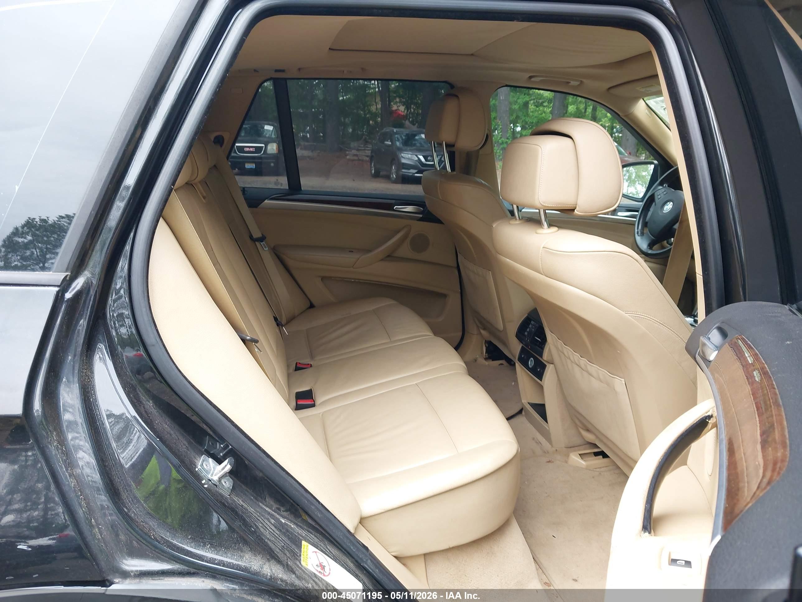 BMW X5 image 8