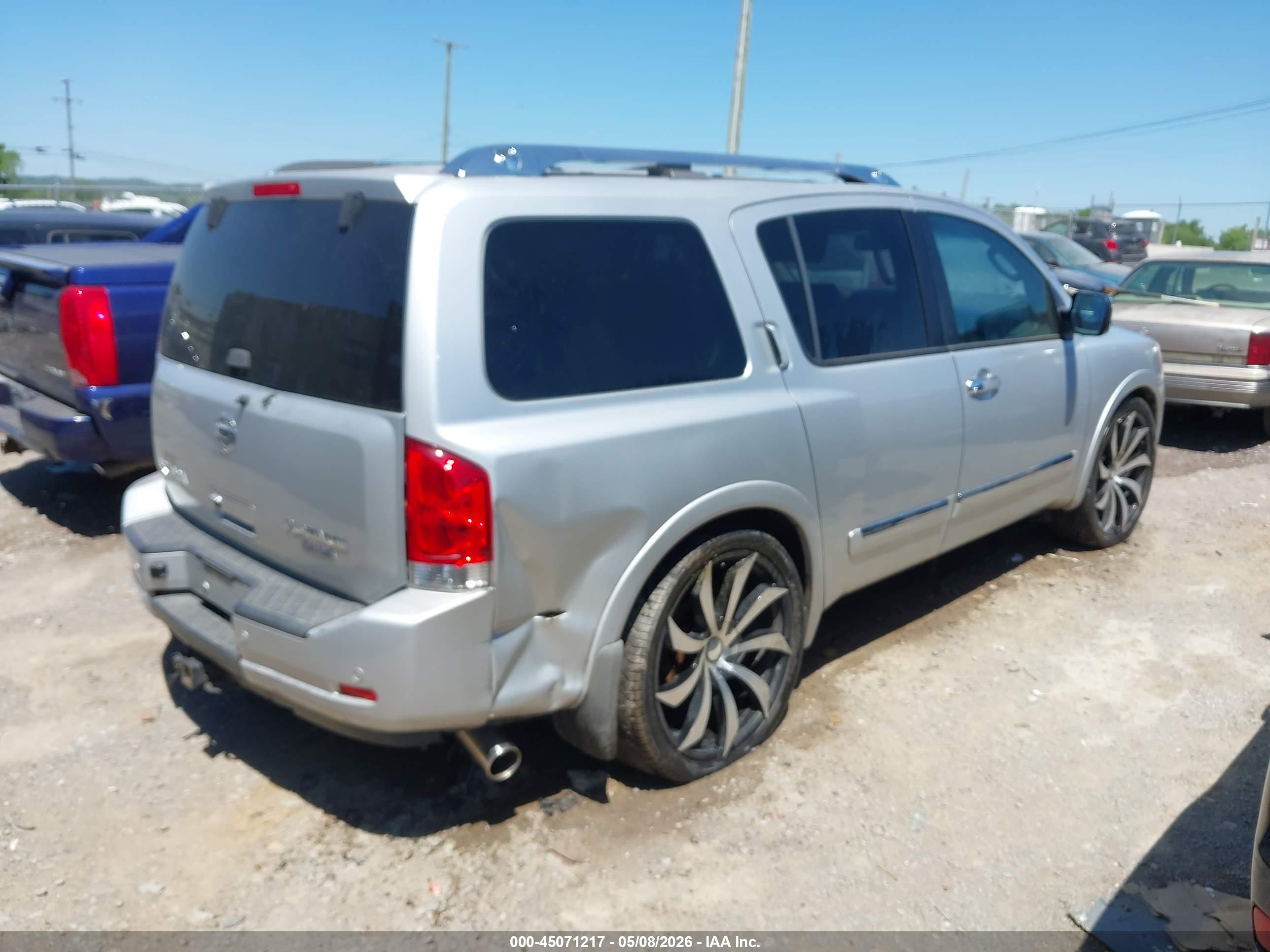 NISSAN ARMADA image 6