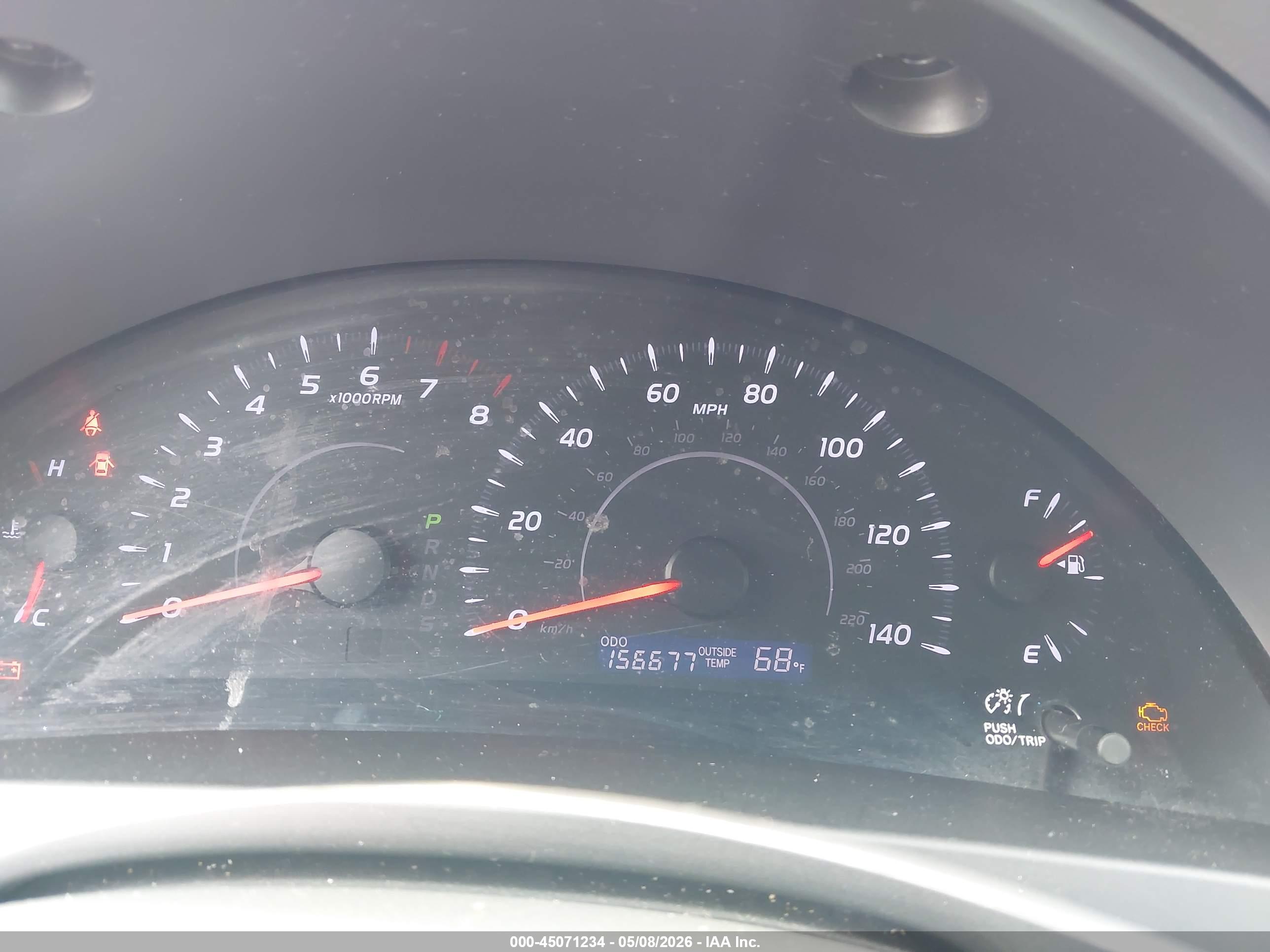 TOYOTA CAMRY image 7