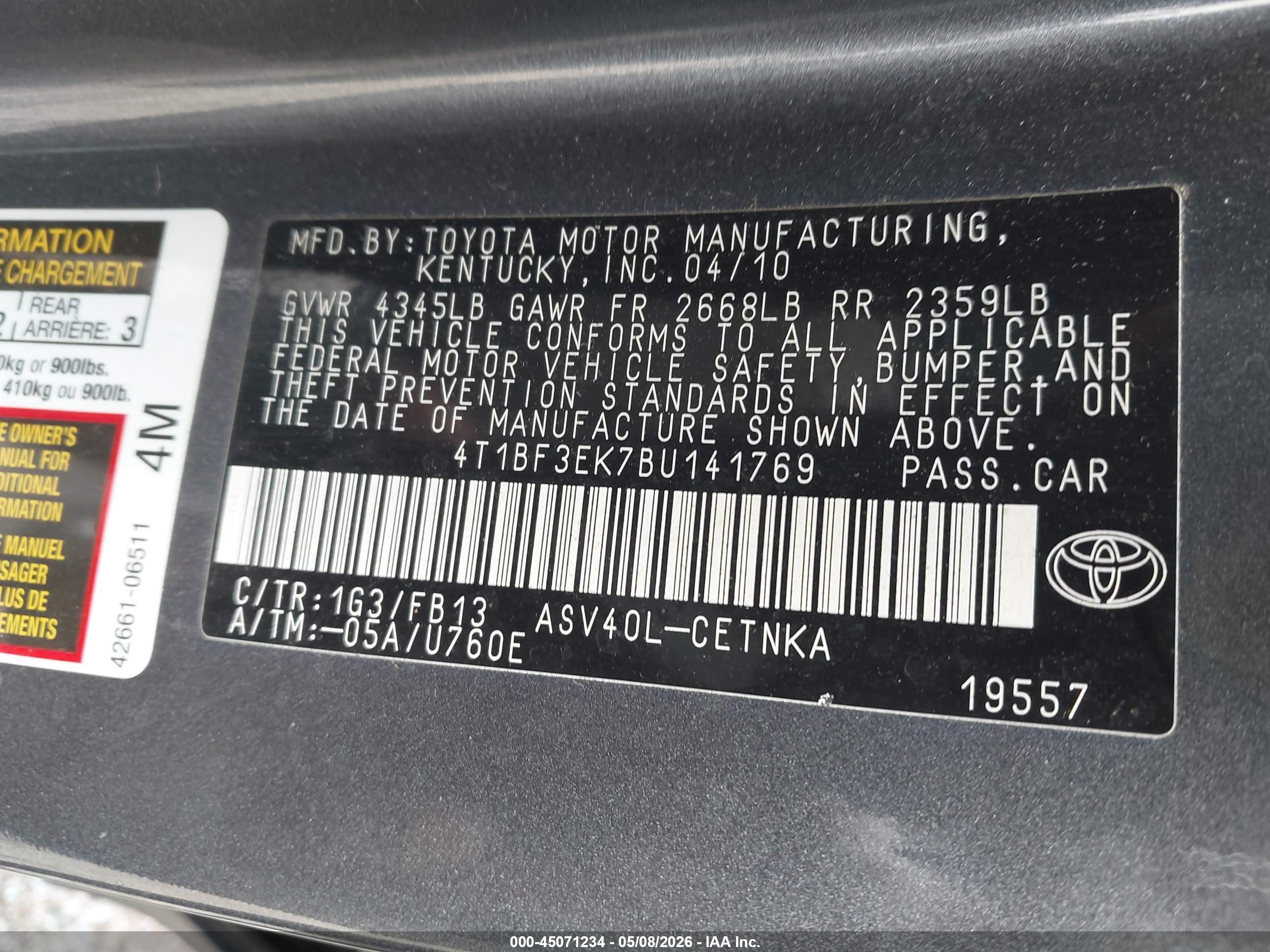 TOYOTA CAMRY image 9
