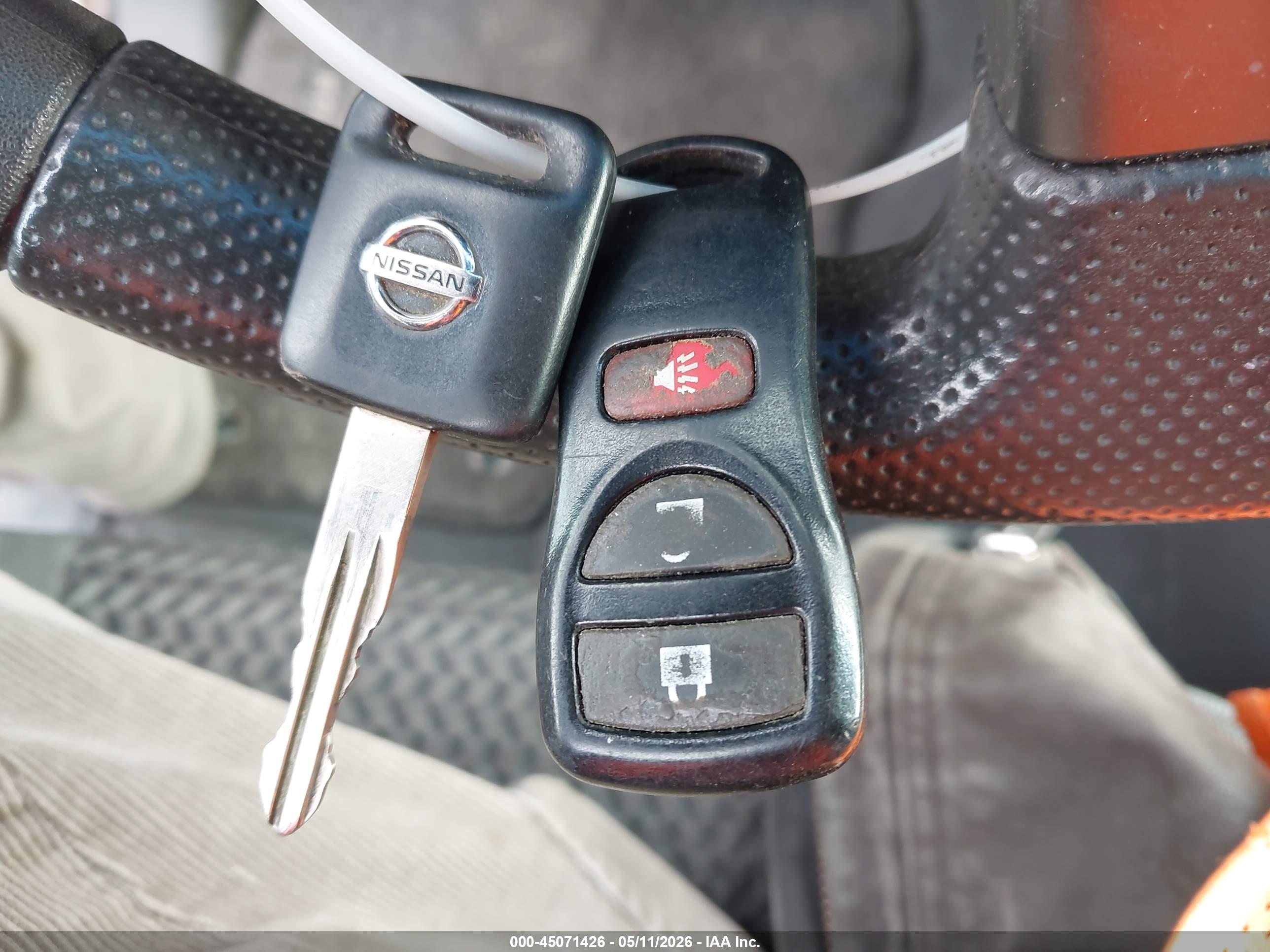 NISSAN FRONTIER image 11