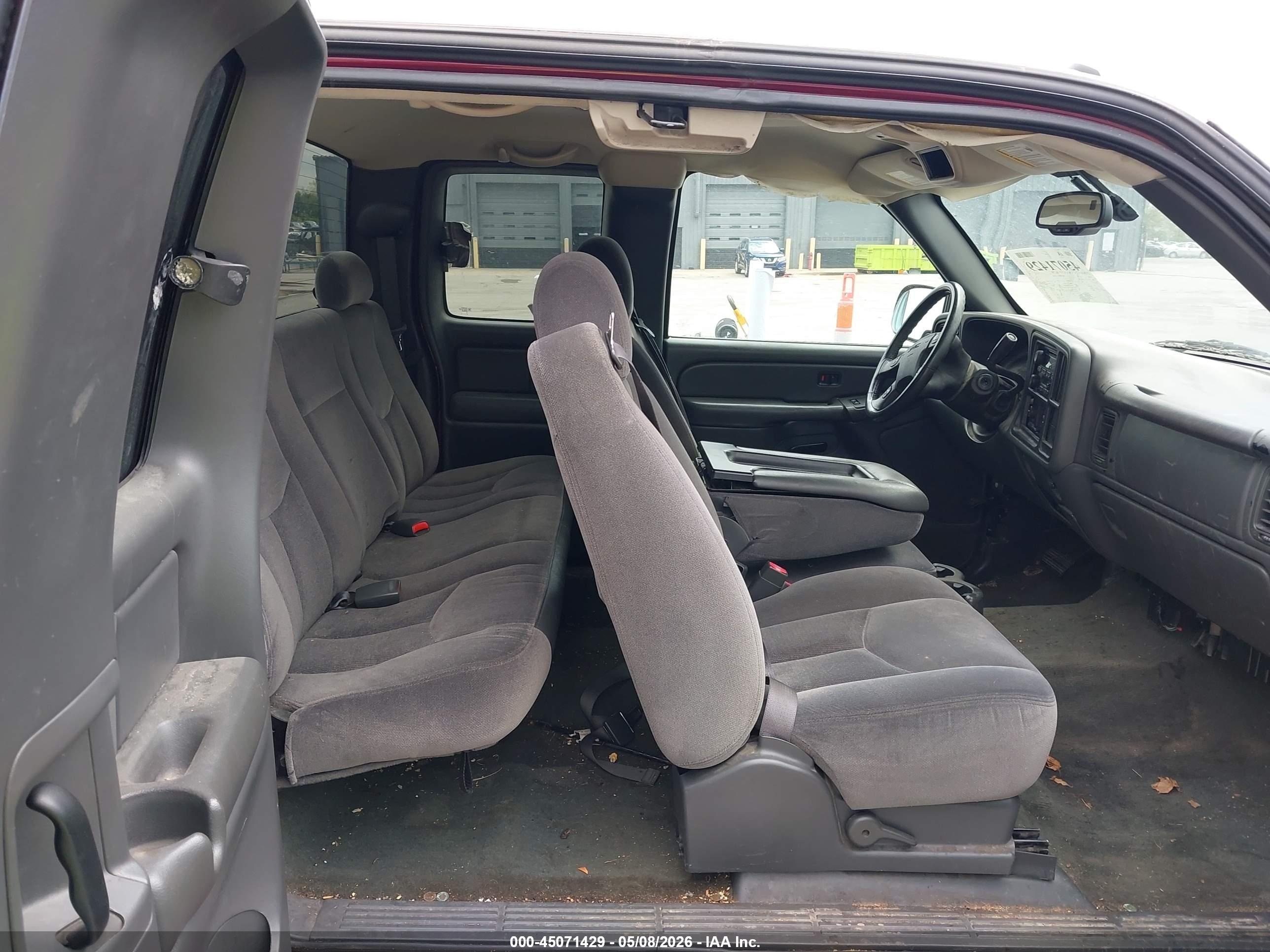 GMC SIERRA image 8