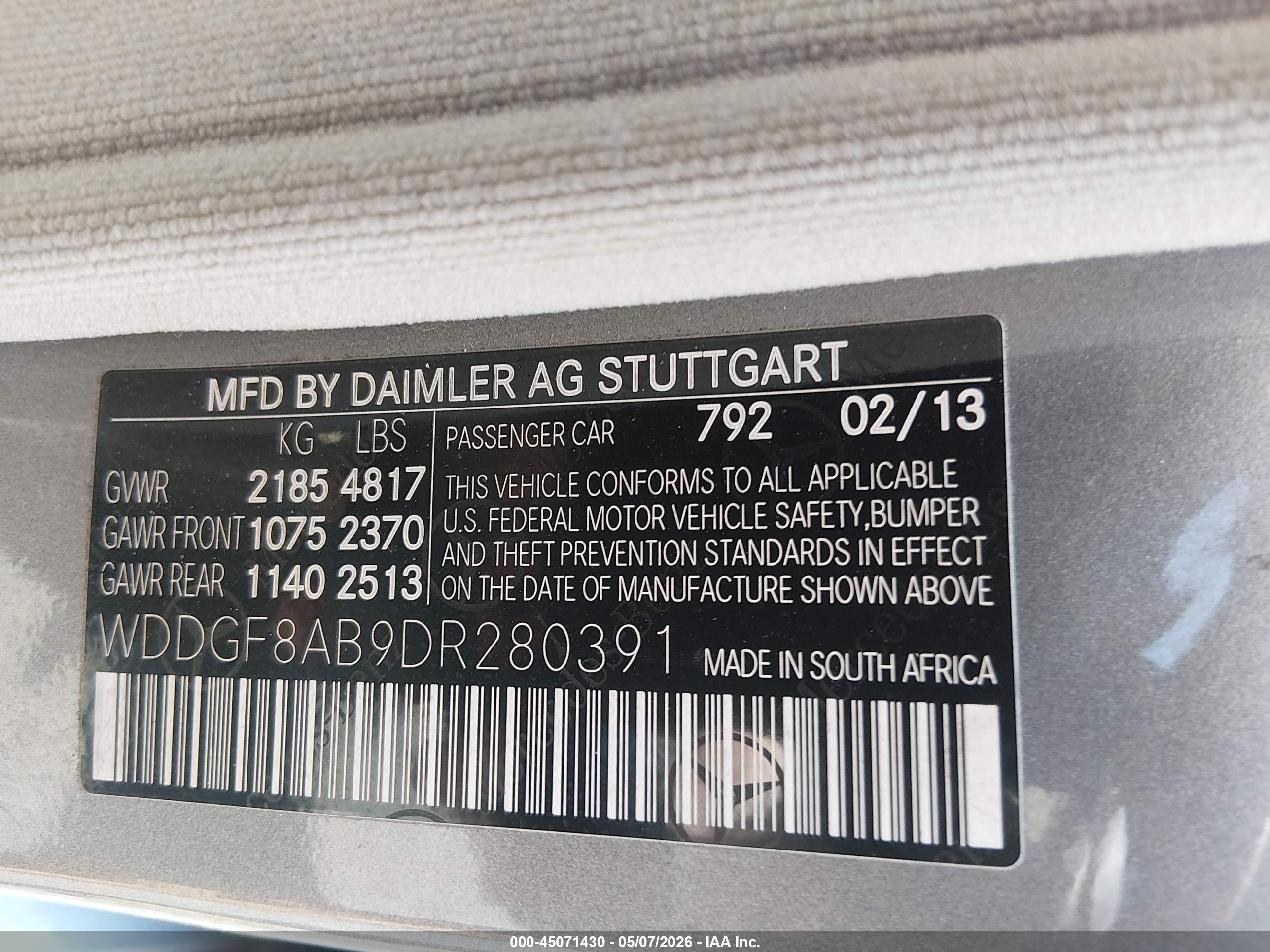 MERCEDES-BENZ C image 9