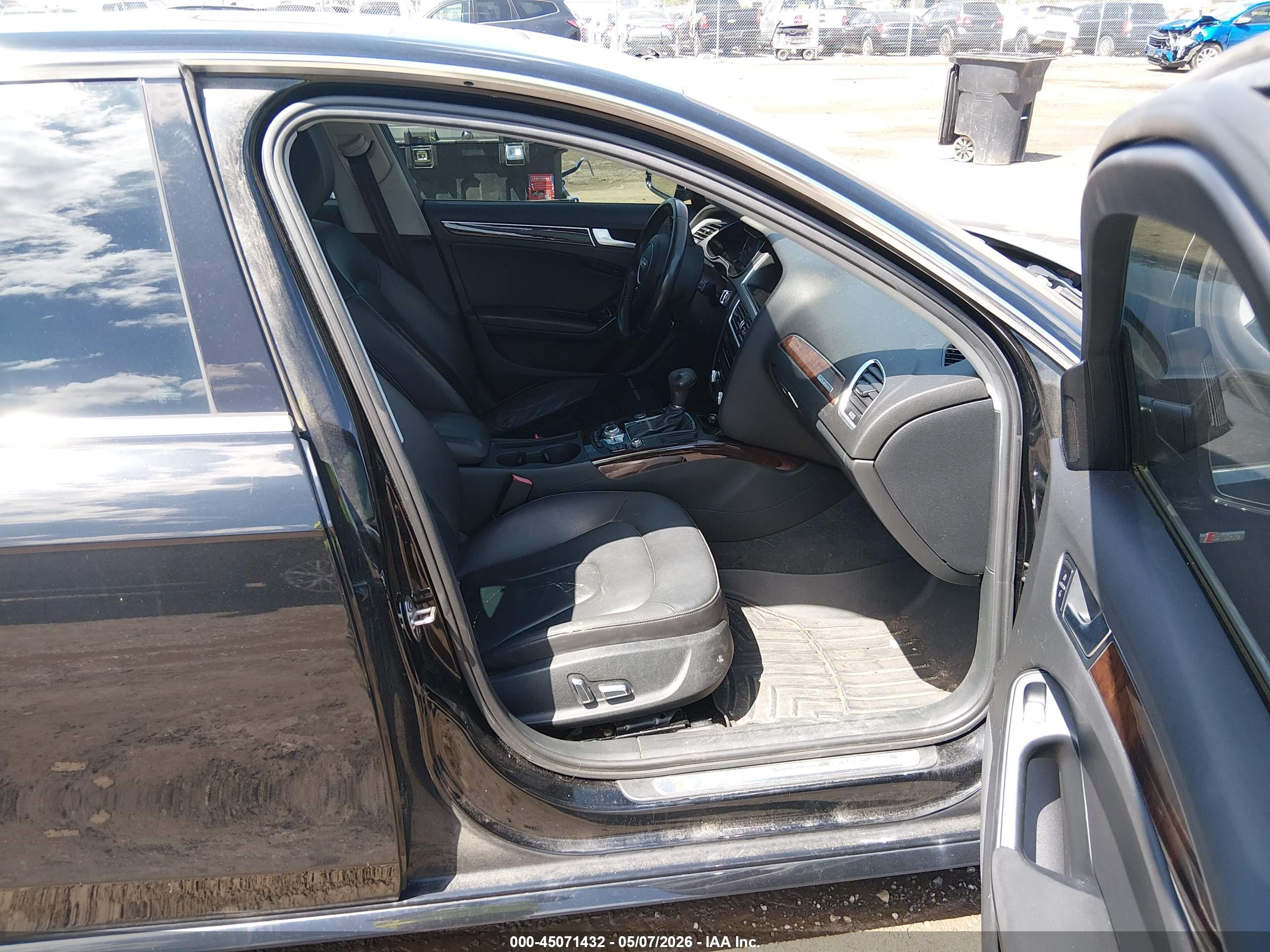 AUDI A4 image 5