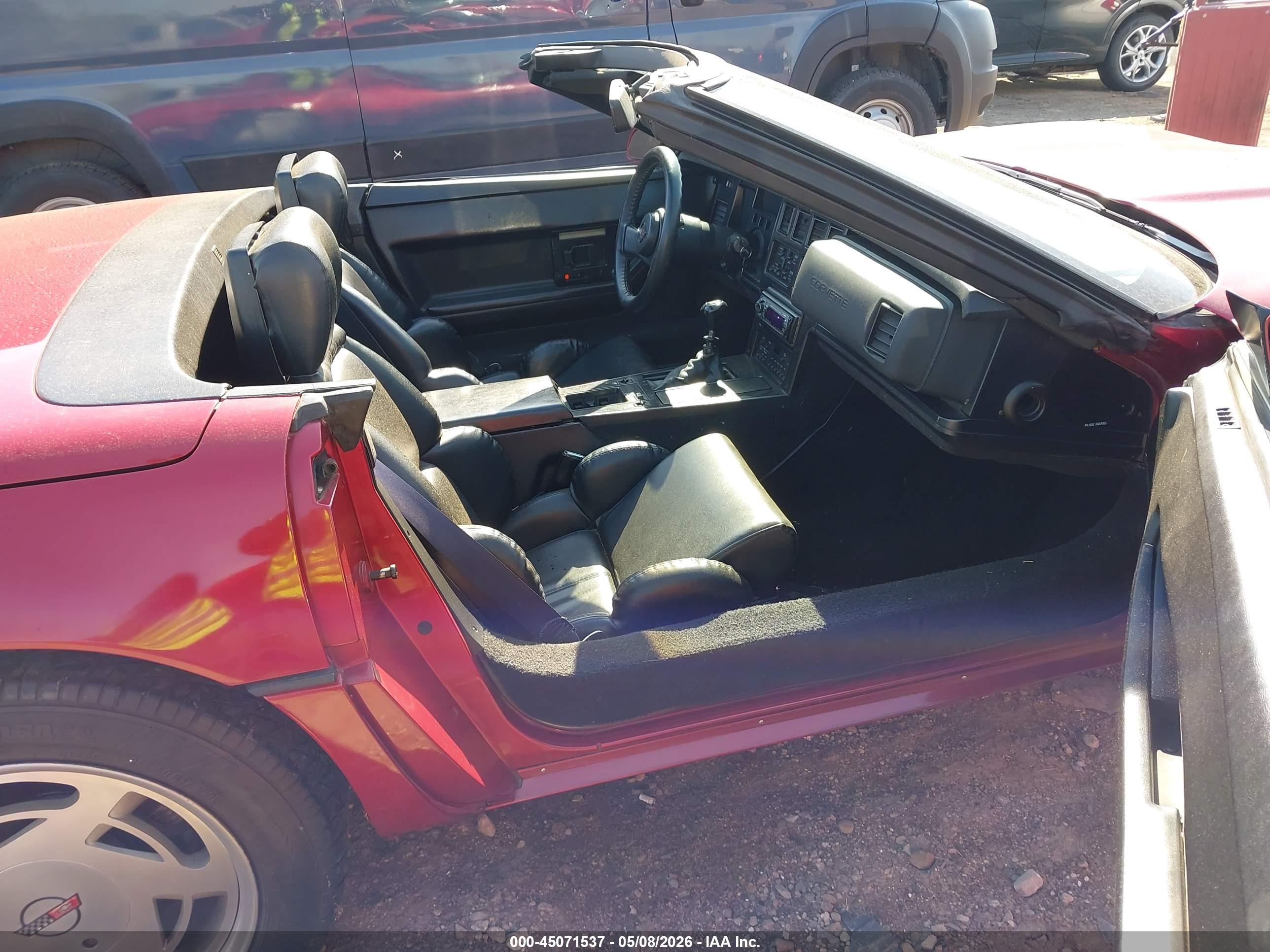 CHEVROLET CORVETTE image 5