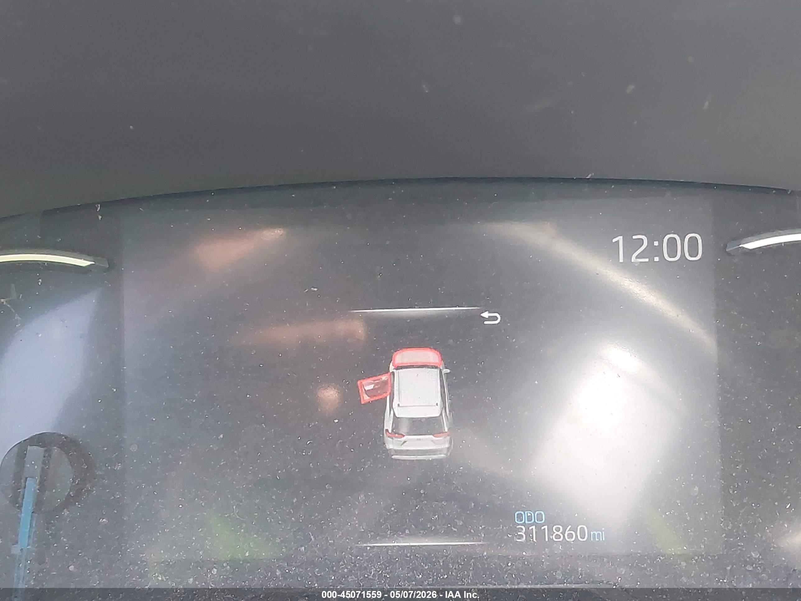 TOYOTA RAV4 image 7