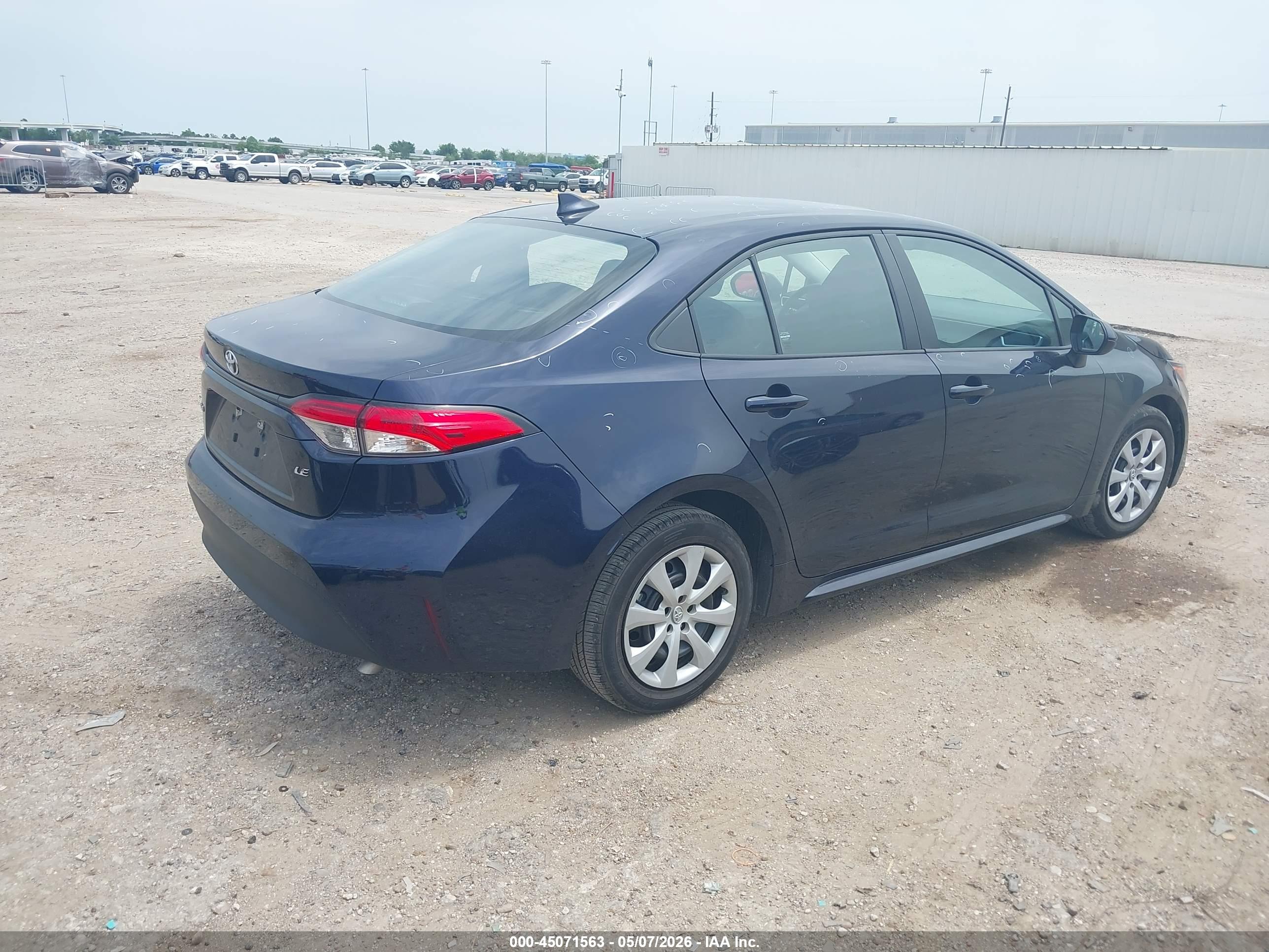 TOYOTA COROLLA image 4