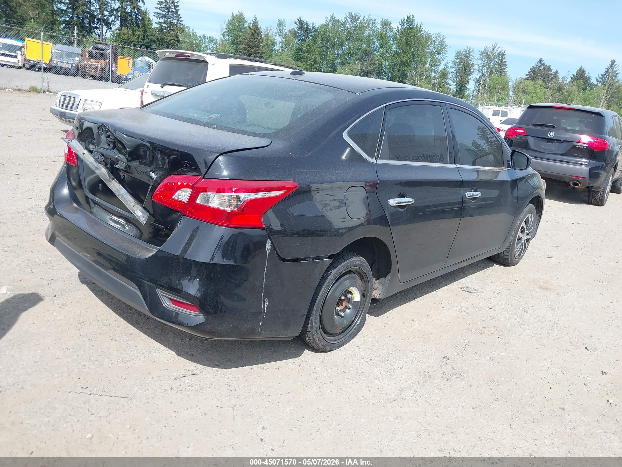 NISSAN SENTRA image 4