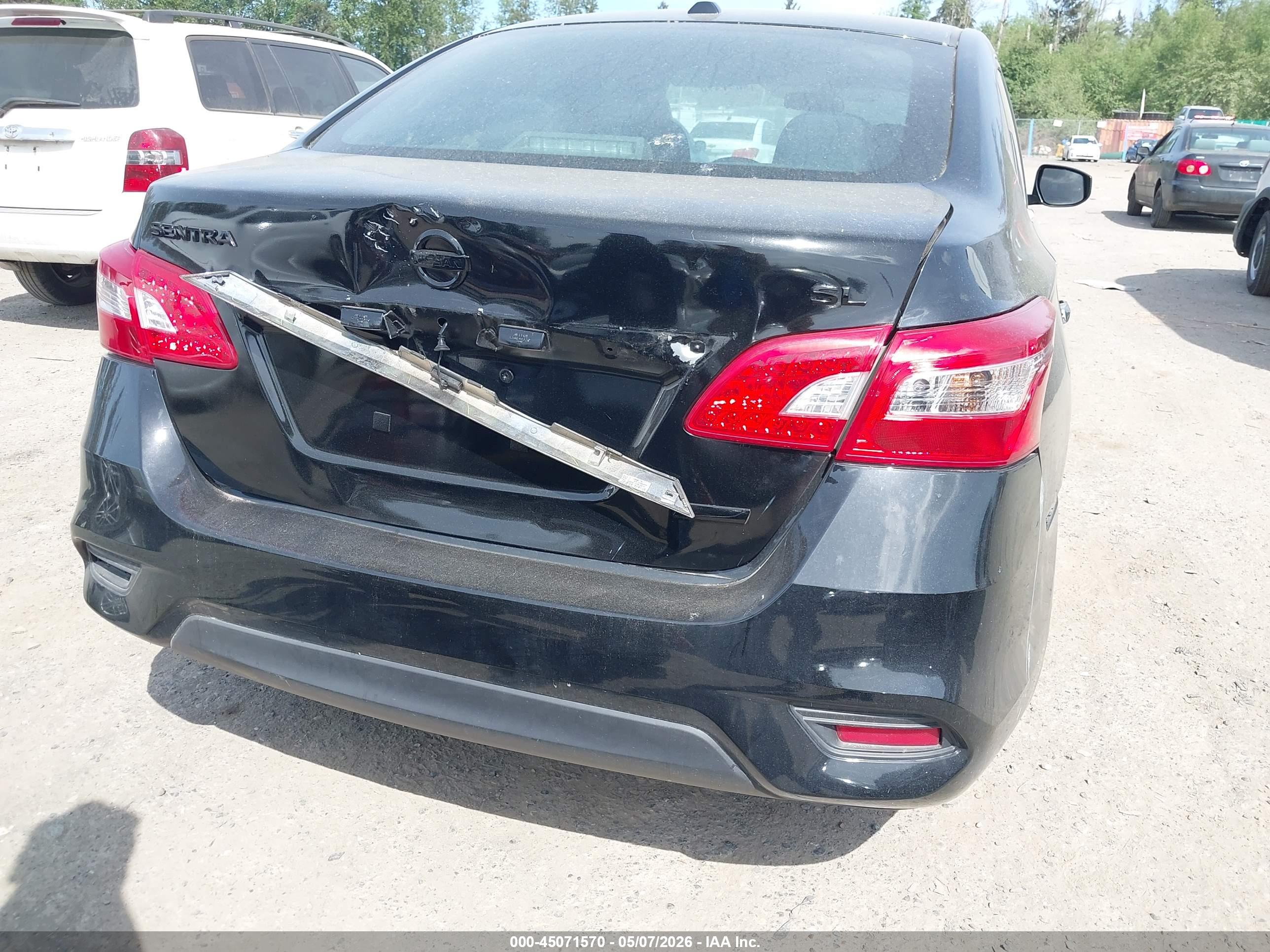 NISSAN SENTRA image 6