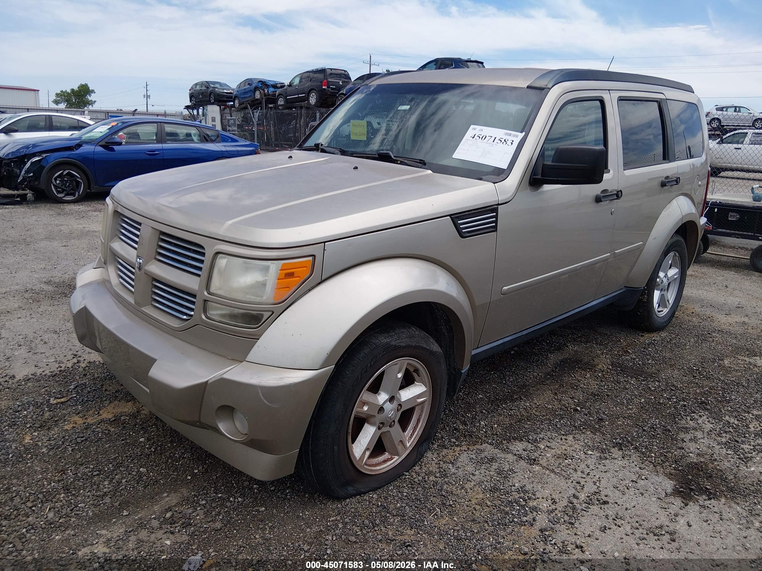 DODGE NITRO image 6