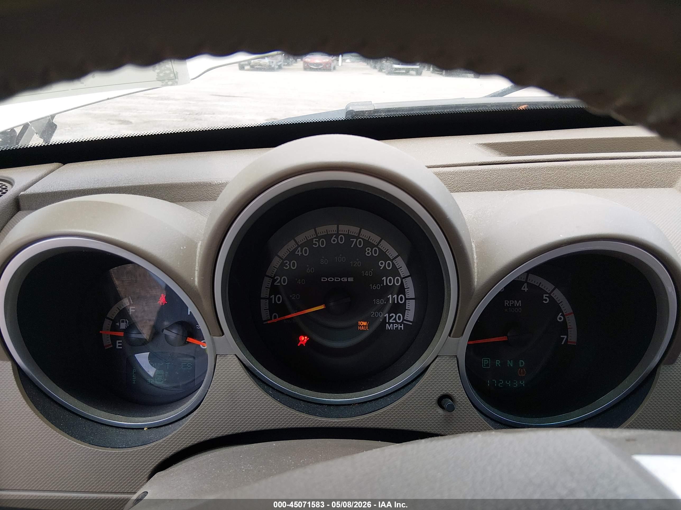 DODGE NITRO image 7