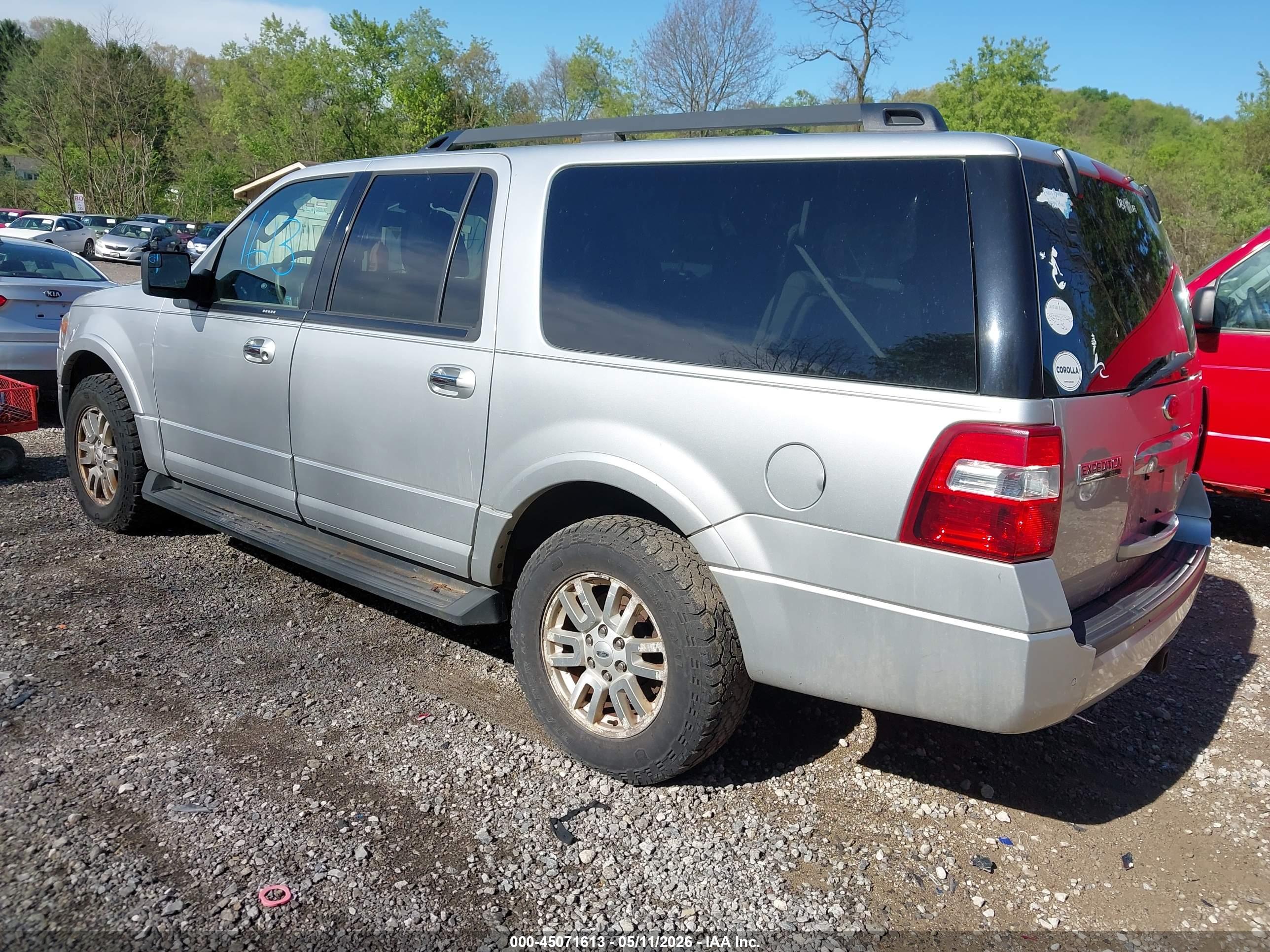 FORD EXPEDITION image 3