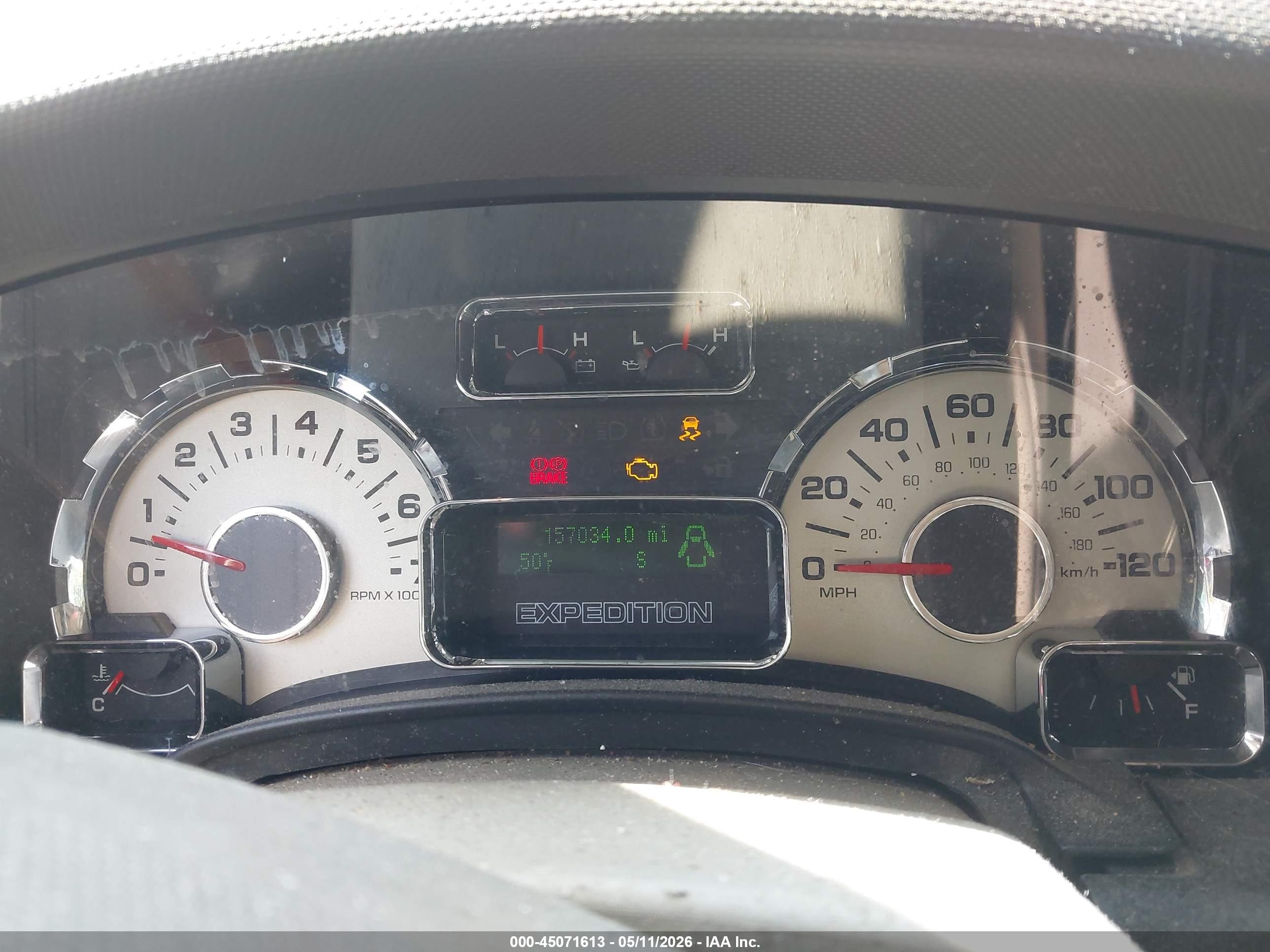 FORD EXPEDITION image 7