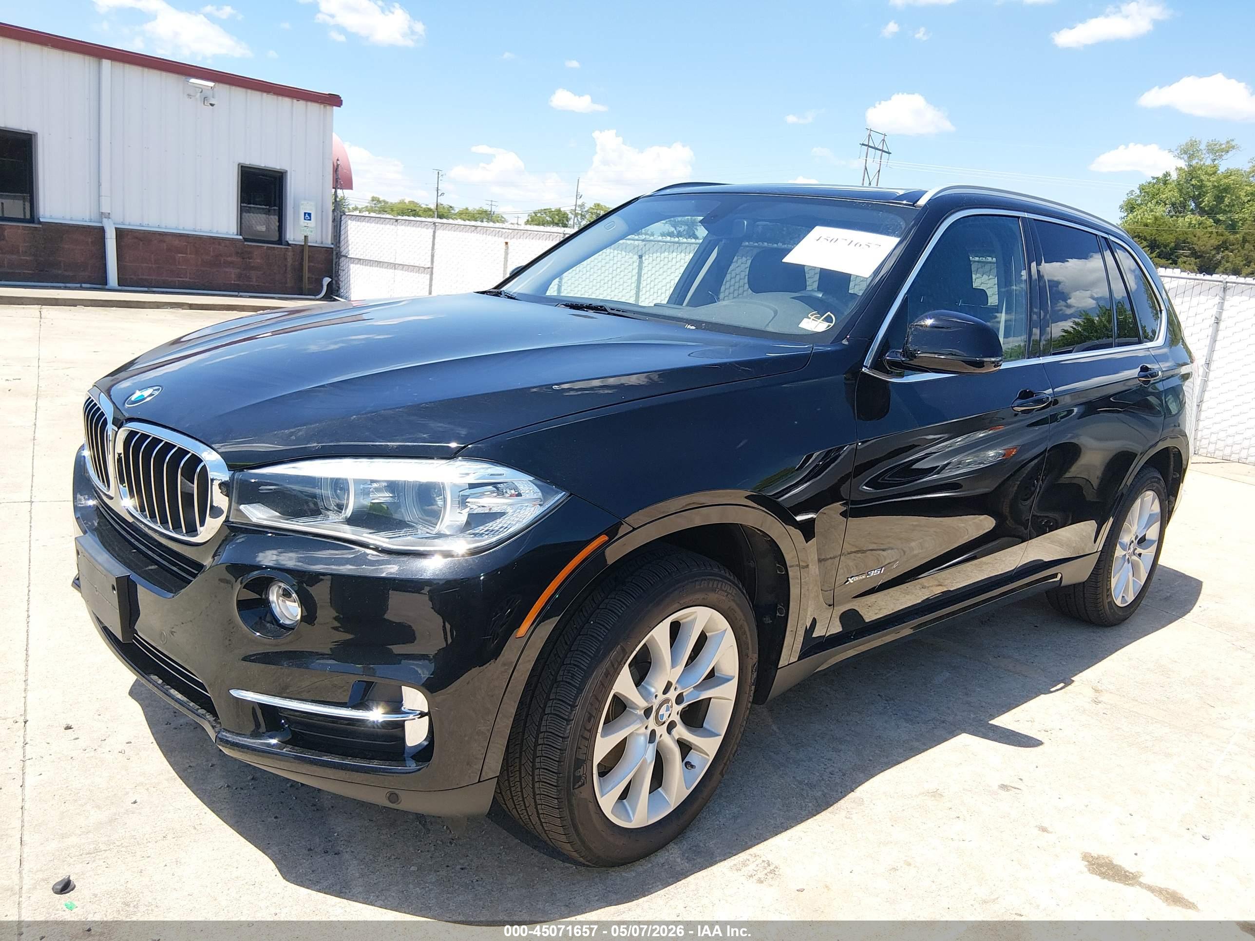 BMW X5 image 2