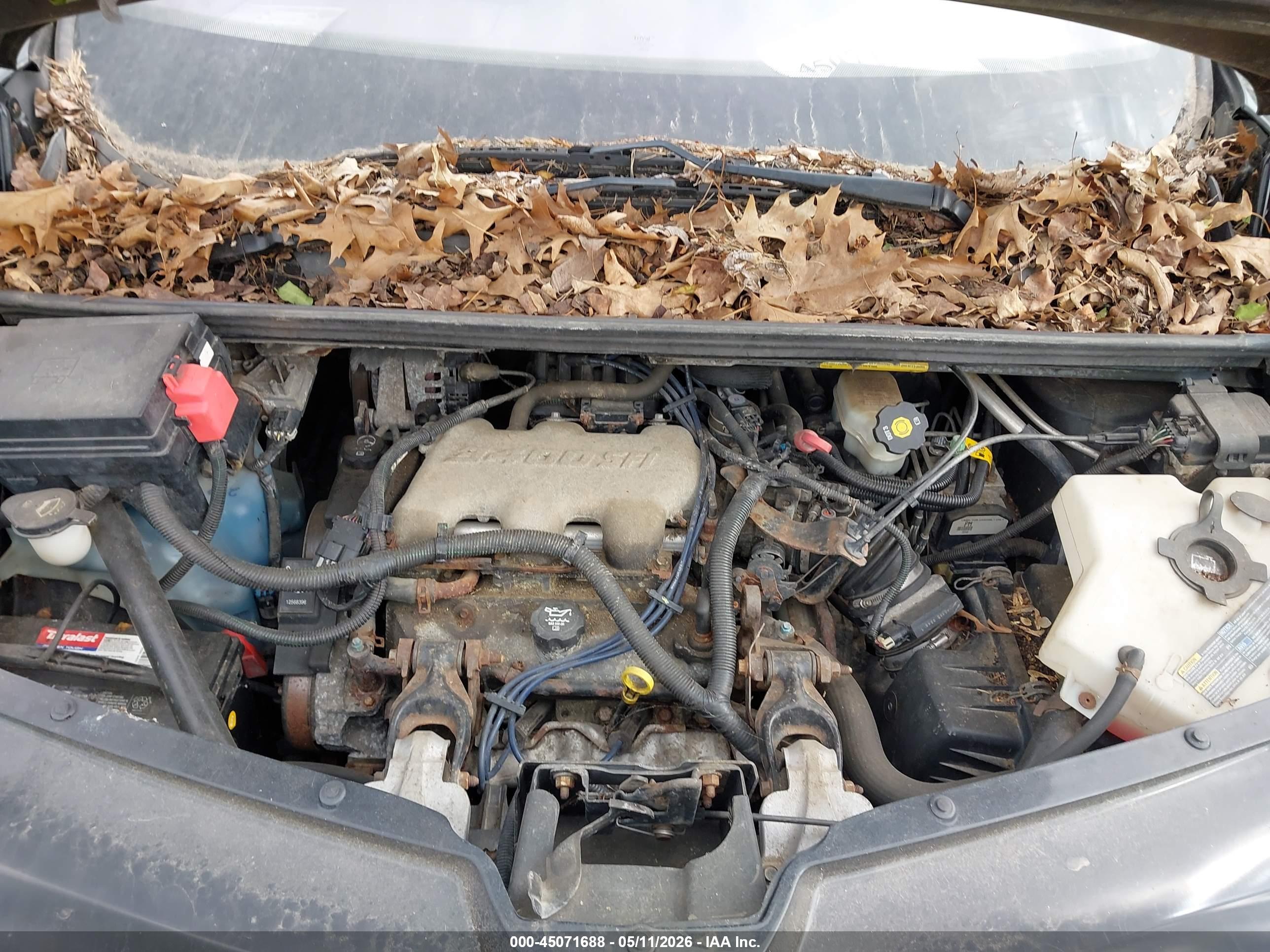 PONTIAC AZTEK image 10