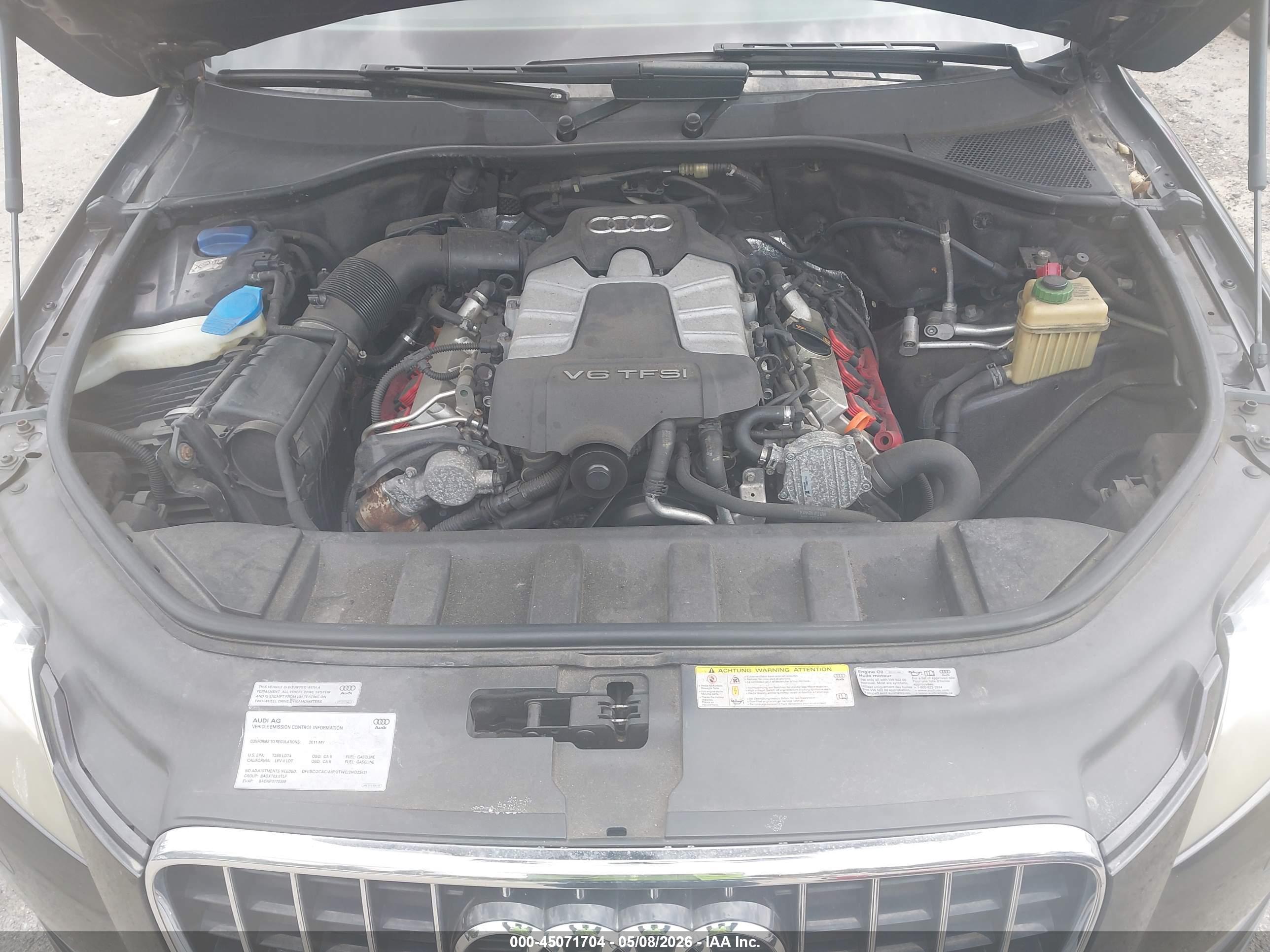 AUDI Q7 image 10