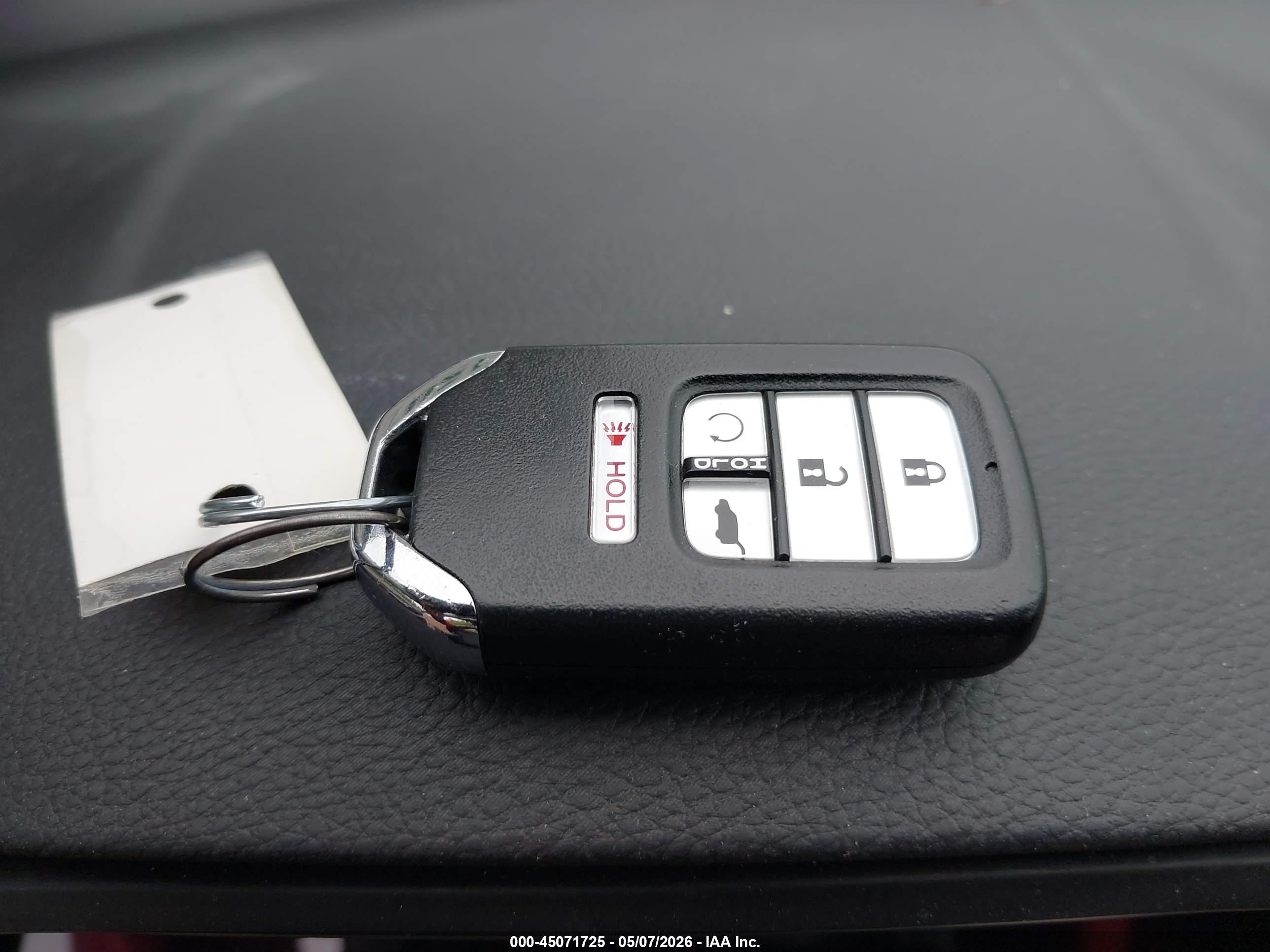 HONDA CR-V image 11