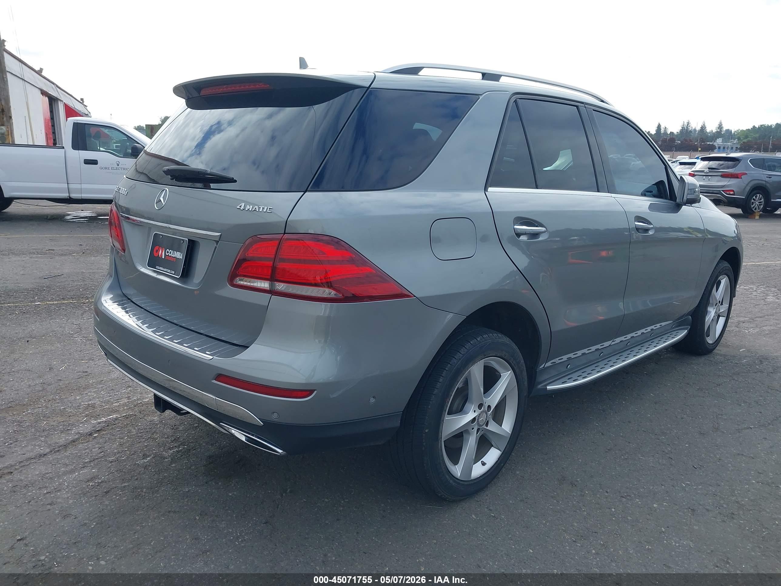 MERCEDES-BENZ GLE image 4