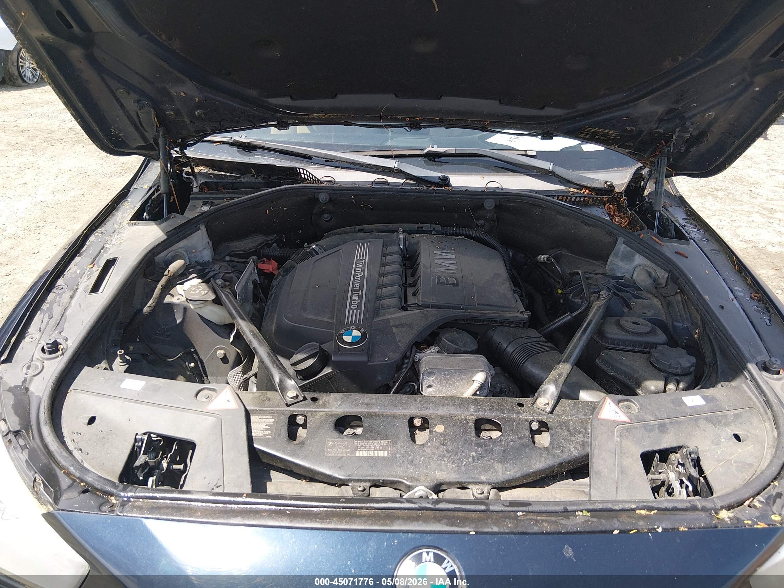 BMW 535I image 10