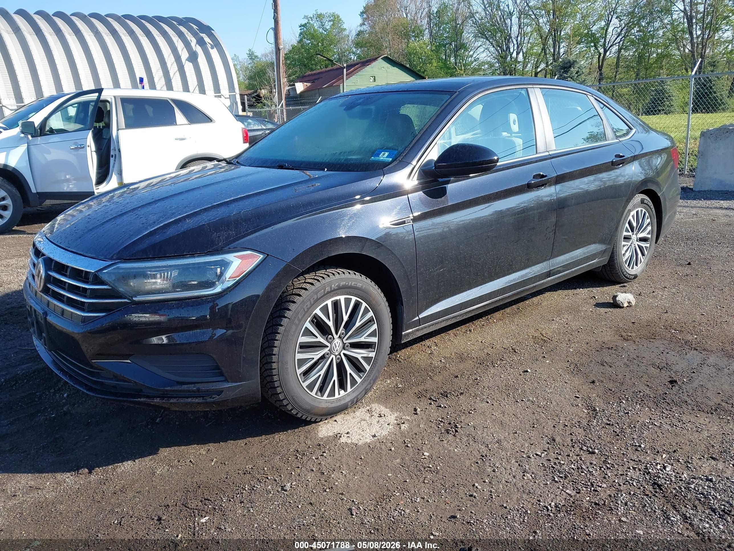 VOLKSWAGEN JETTA image 2