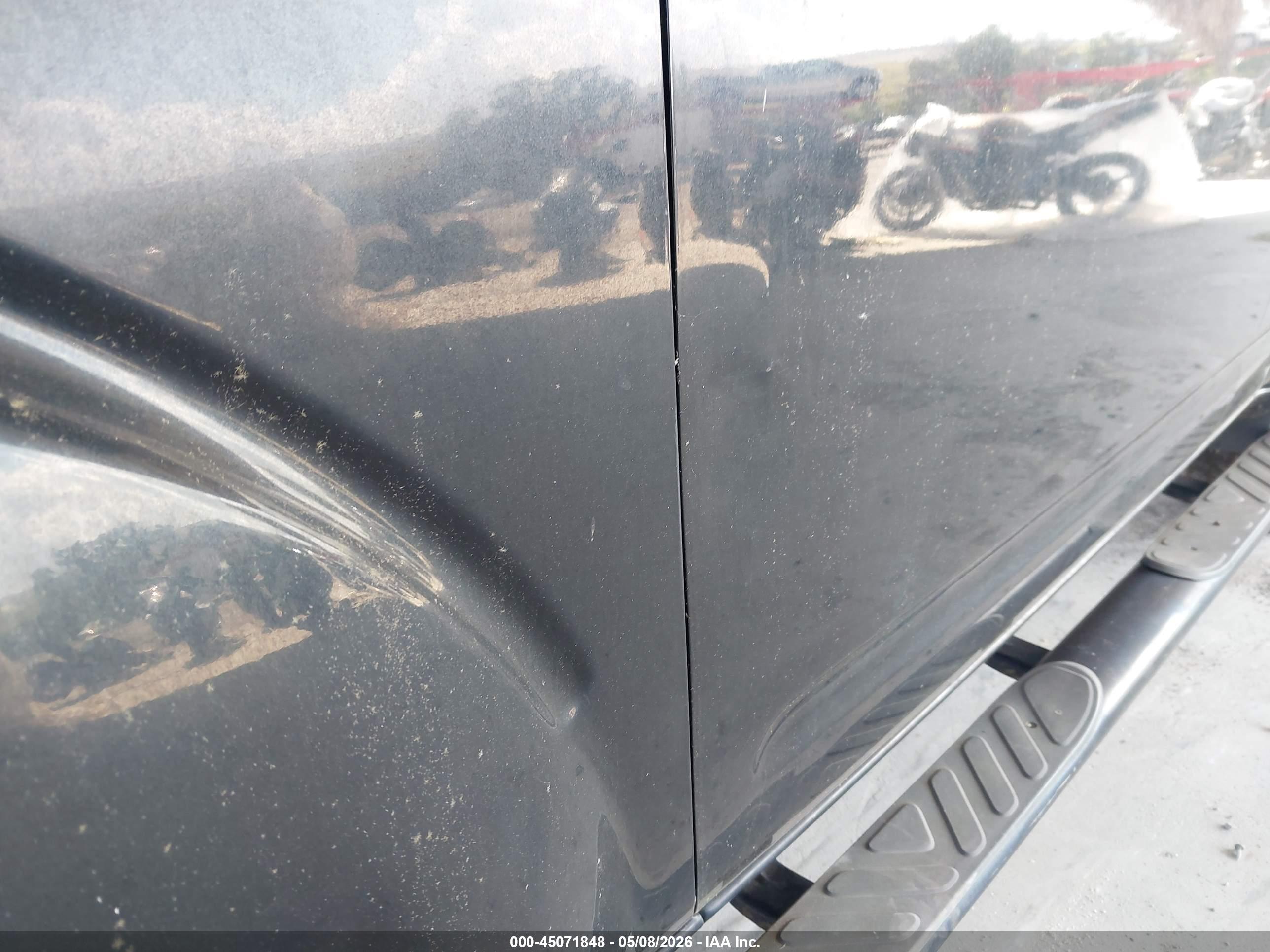 NISSAN PATHFINDER image 6