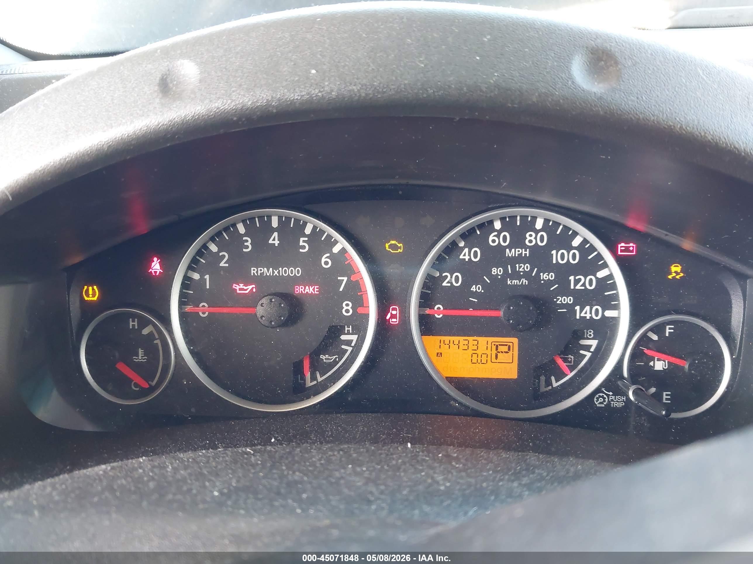 NISSAN PATHFINDER image 7