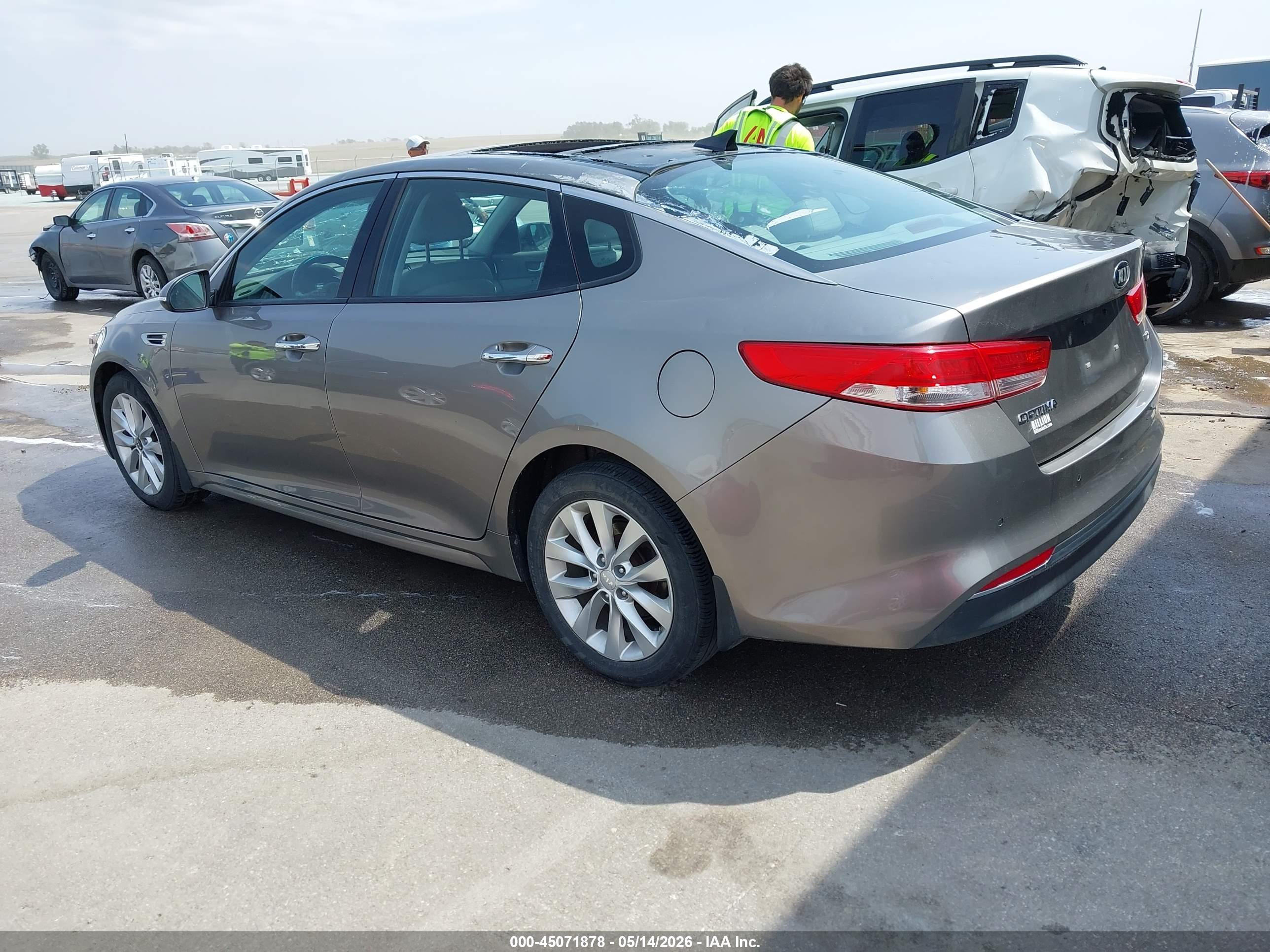 KIA OPTIMA image 3