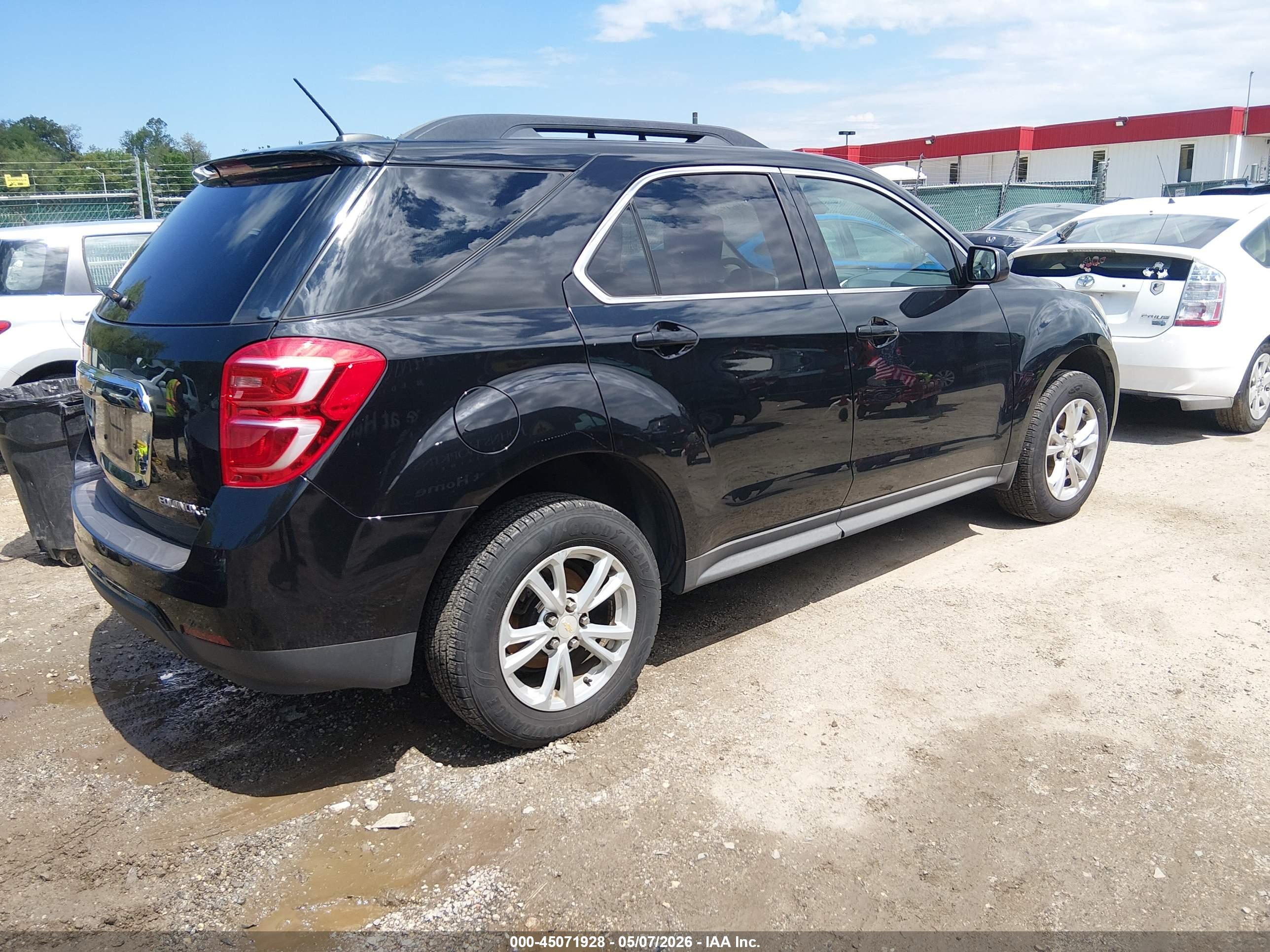 CHEVROLET EQUINOX image 4