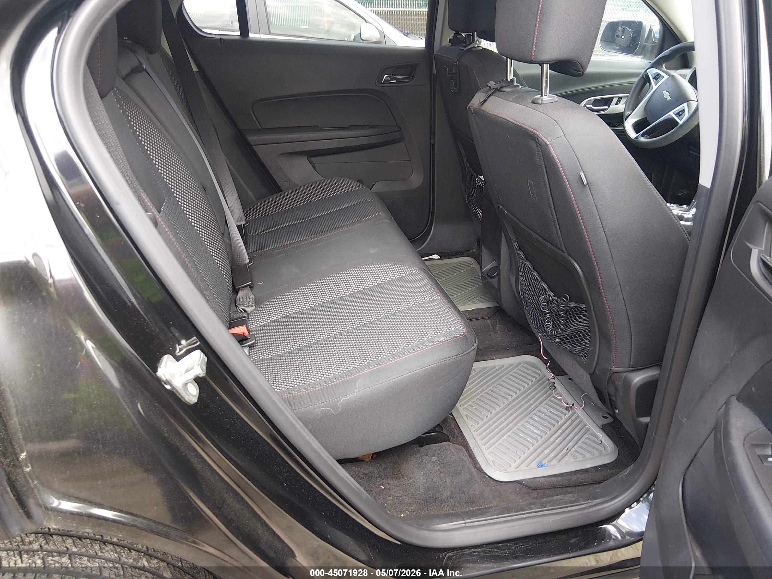 CHEVROLET EQUINOX image 8