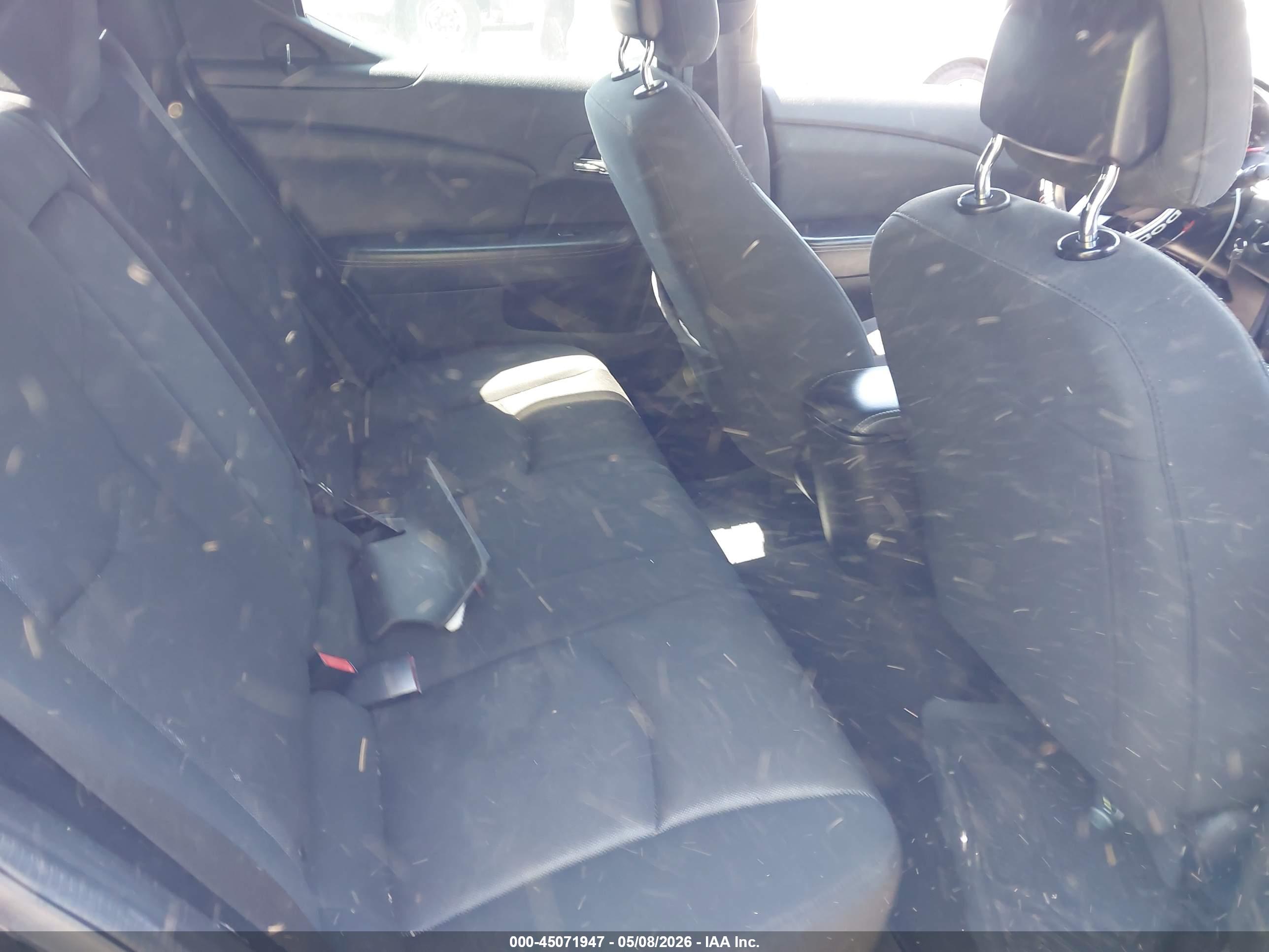 DODGE AVENGER image 8