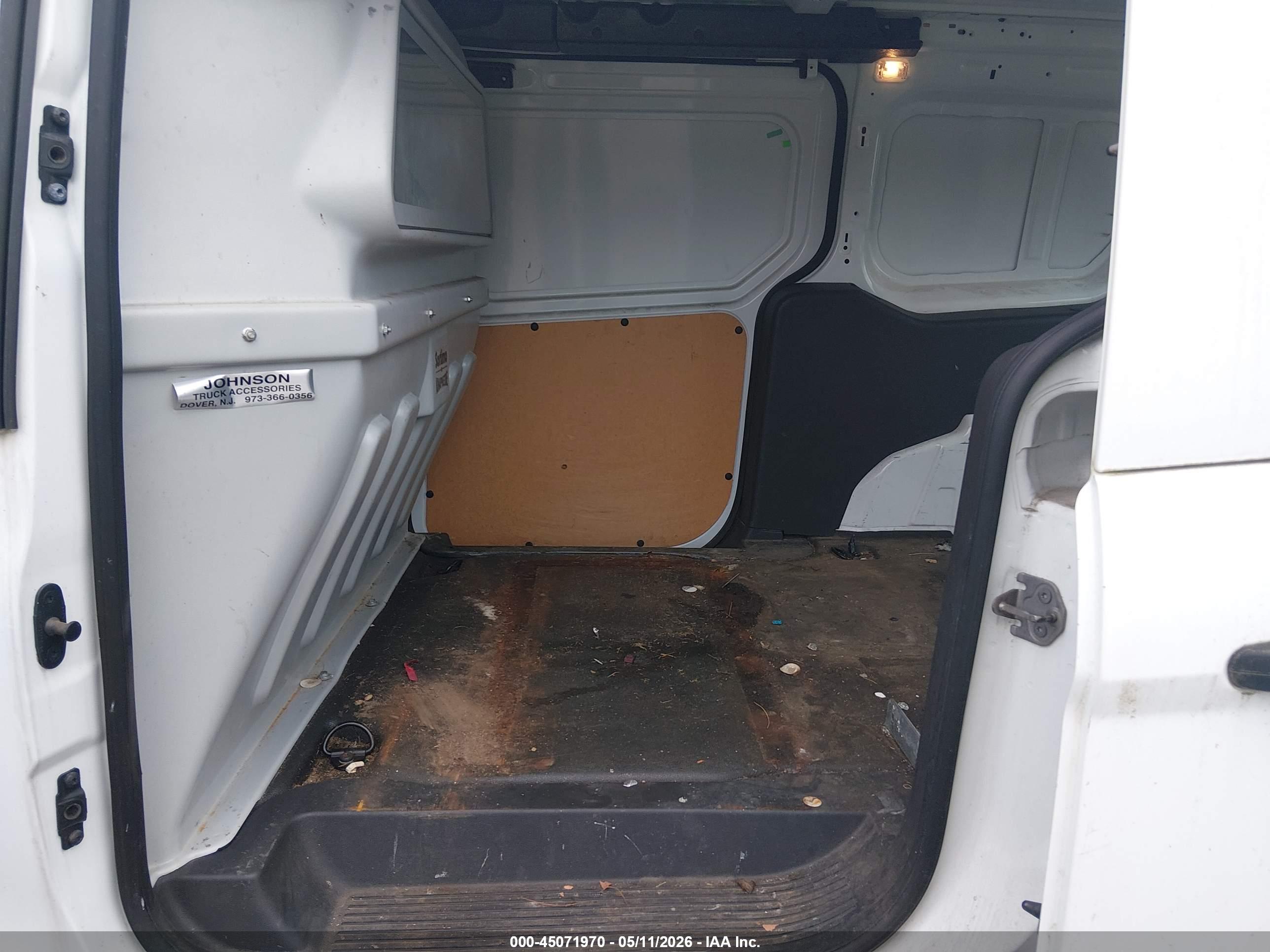FORD TRANSIT image 8