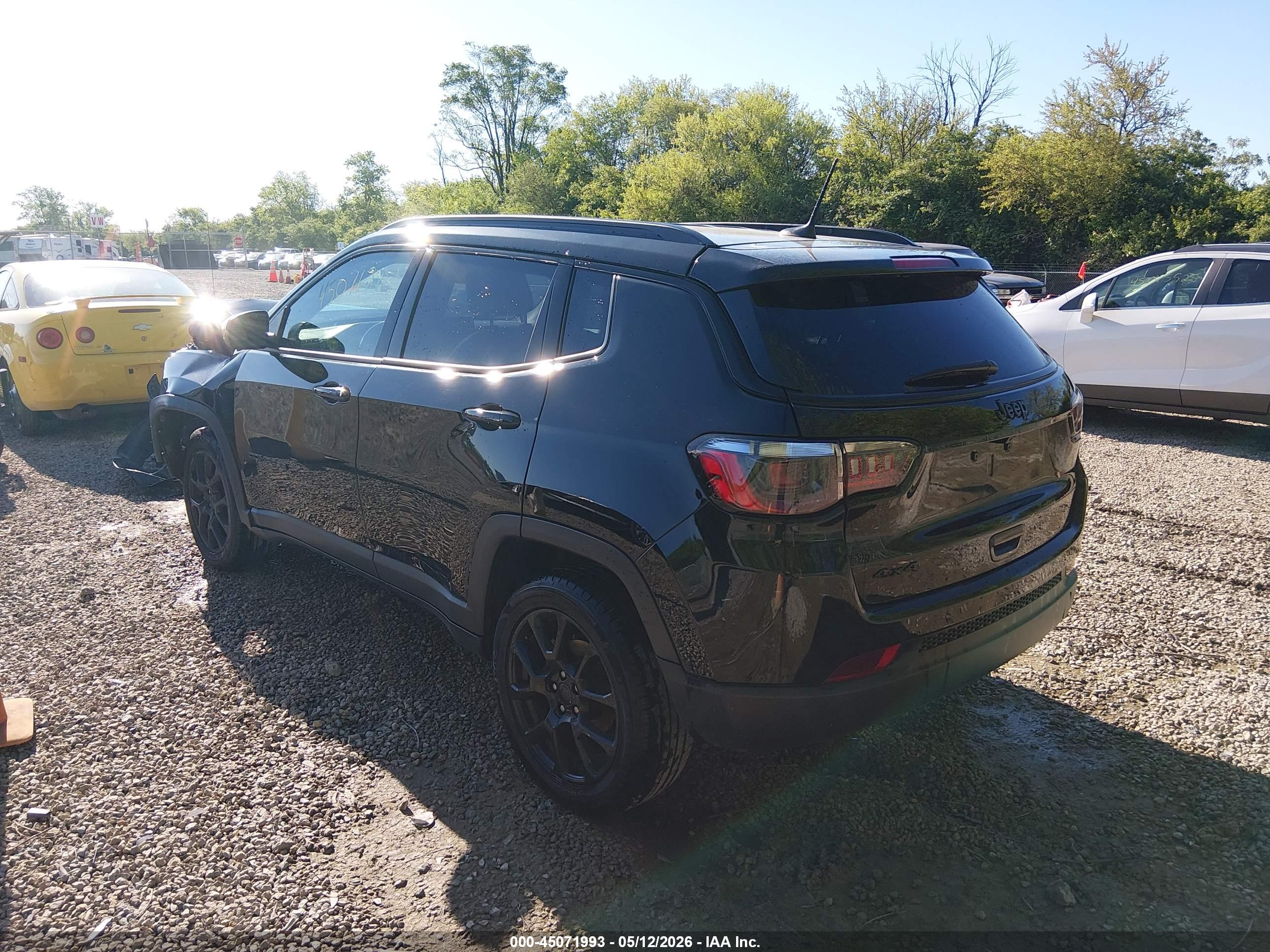 JEEP COMPASS image 3