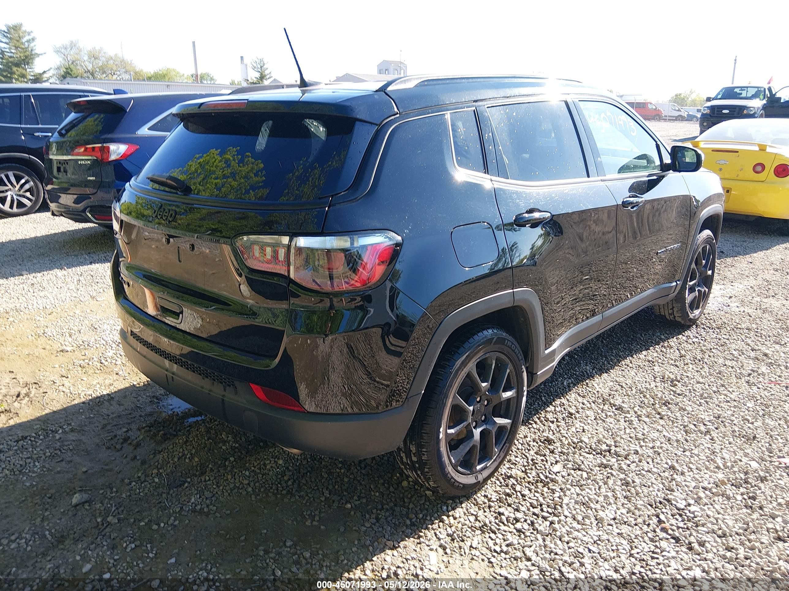 JEEP COMPASS image 4