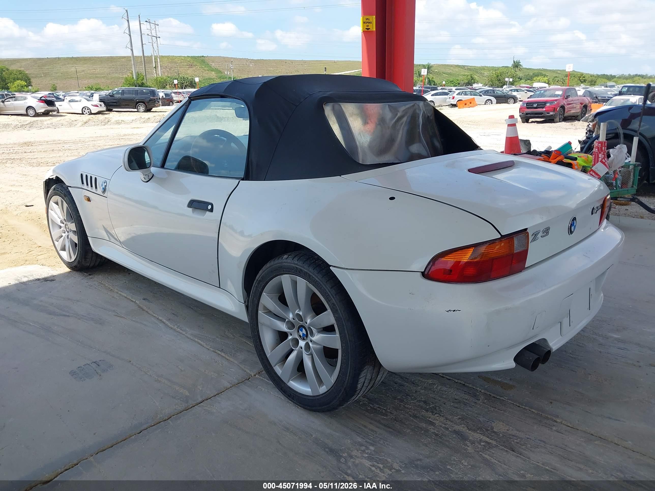 BMW Z3 image 3