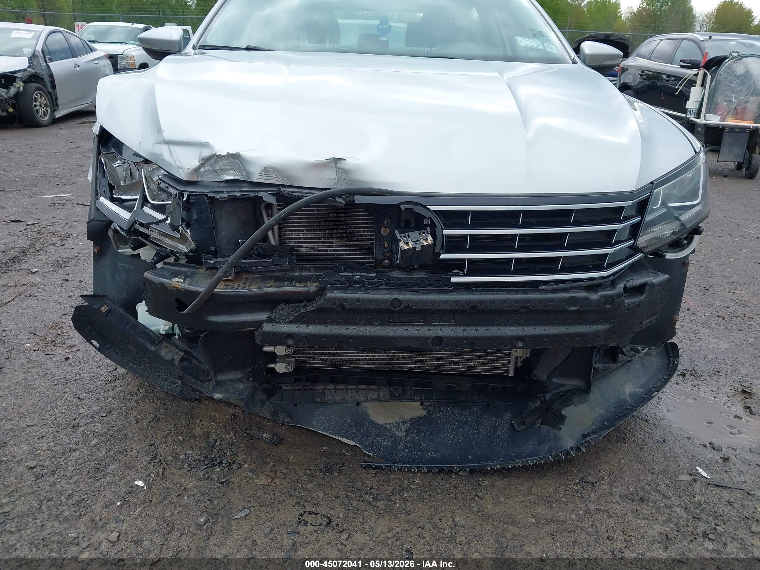 VOLKSWAGEN PASSAT image 6
