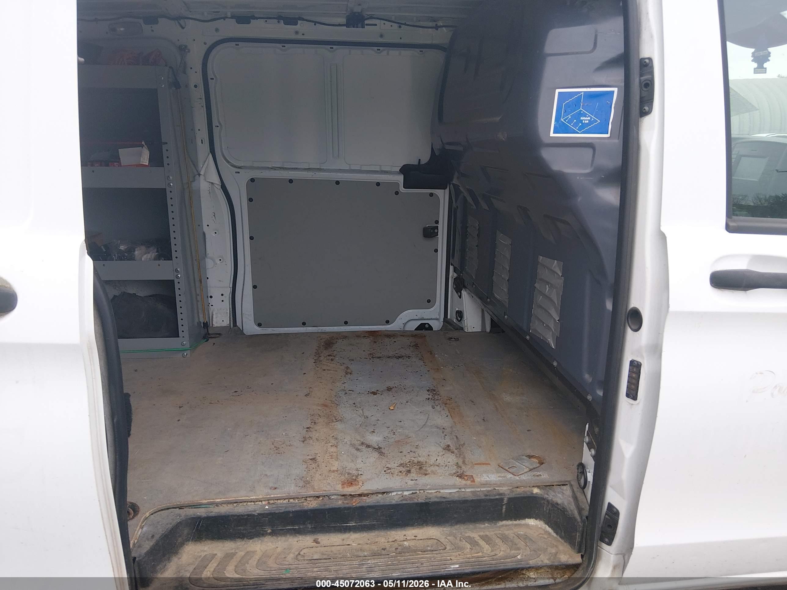 MERCEDES-BENZ METRIS image 8