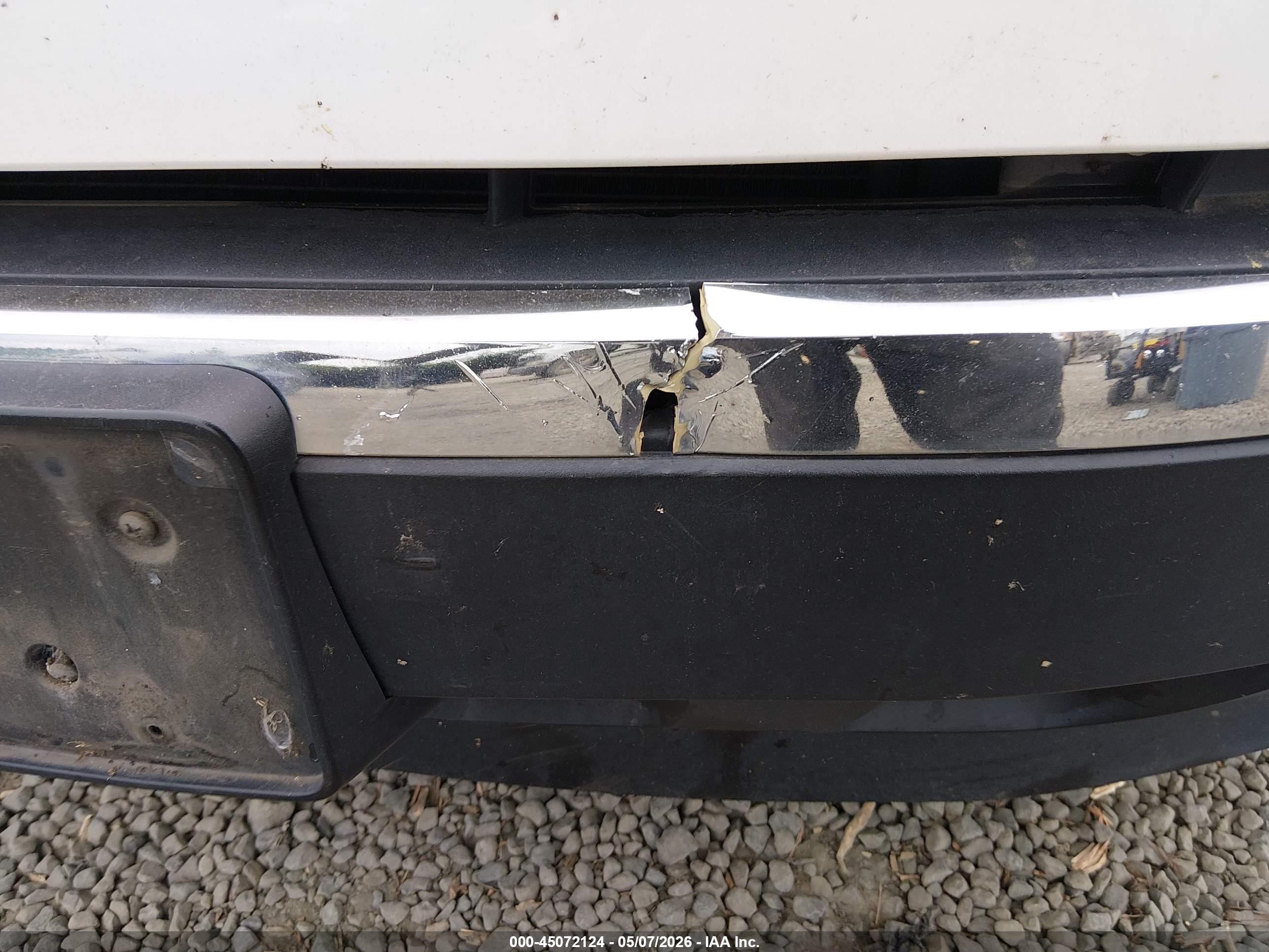 GMC ACADIA image 6