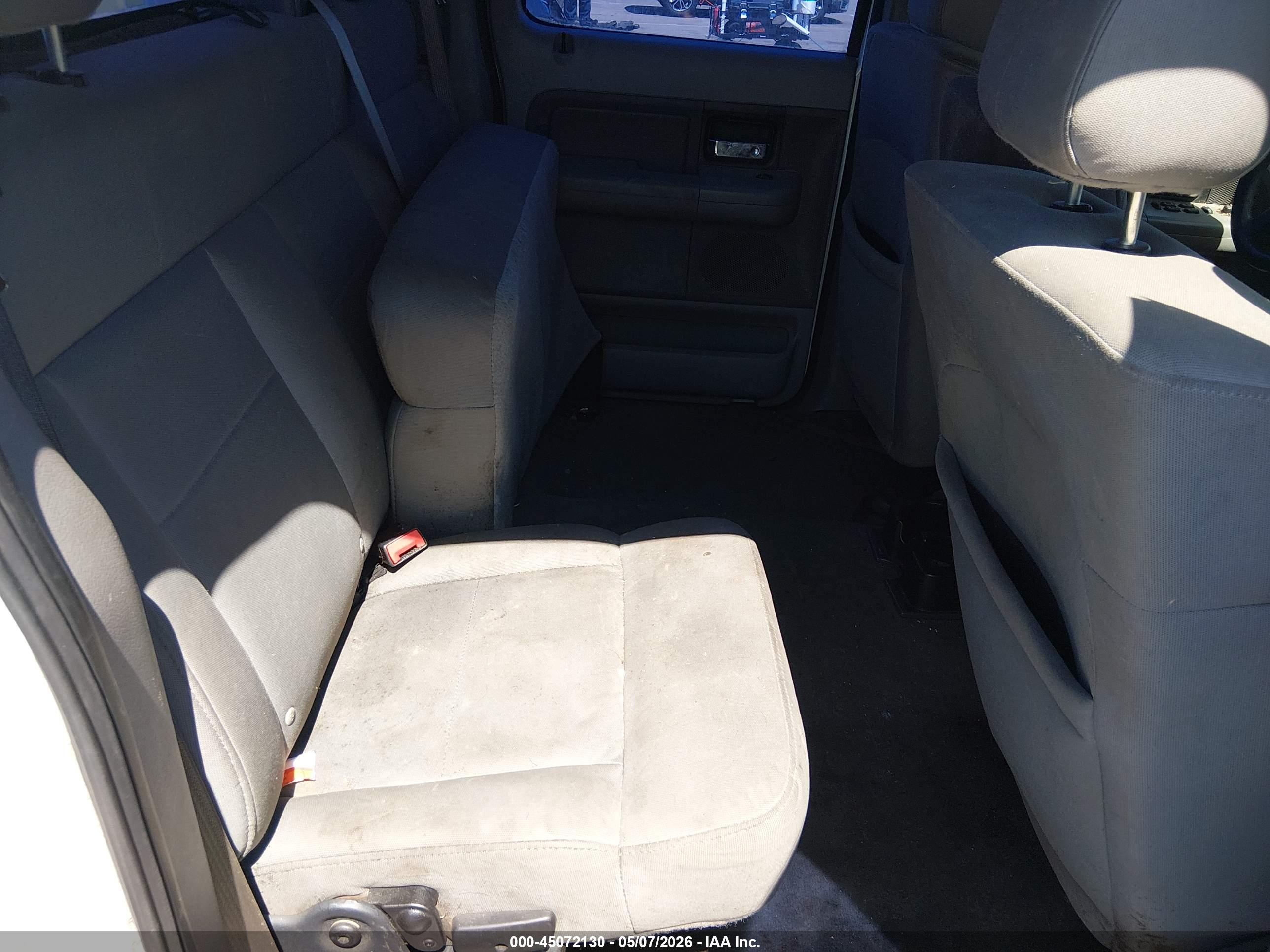 FORD F-150 image 8