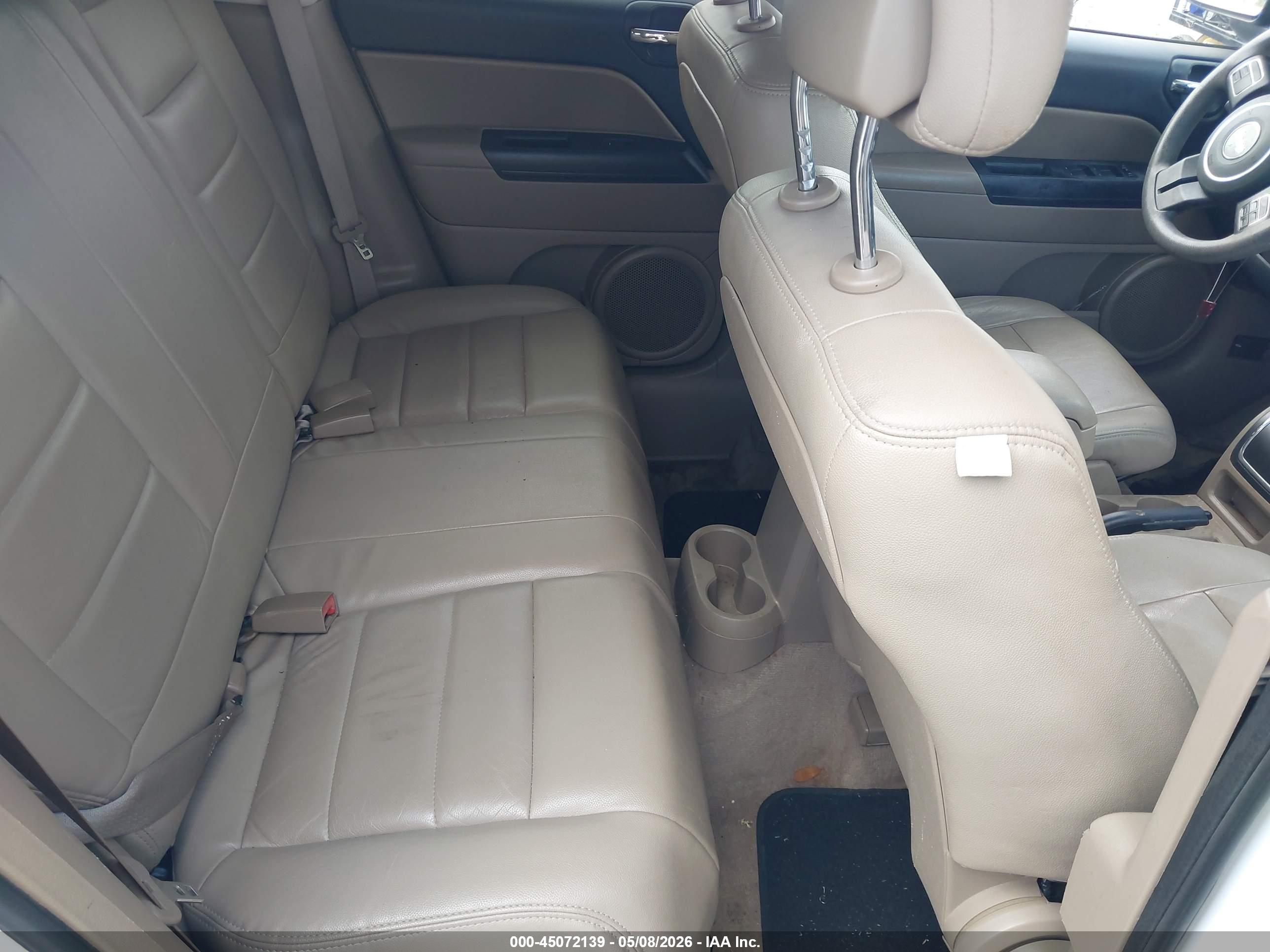 JEEP COMPASS image 8