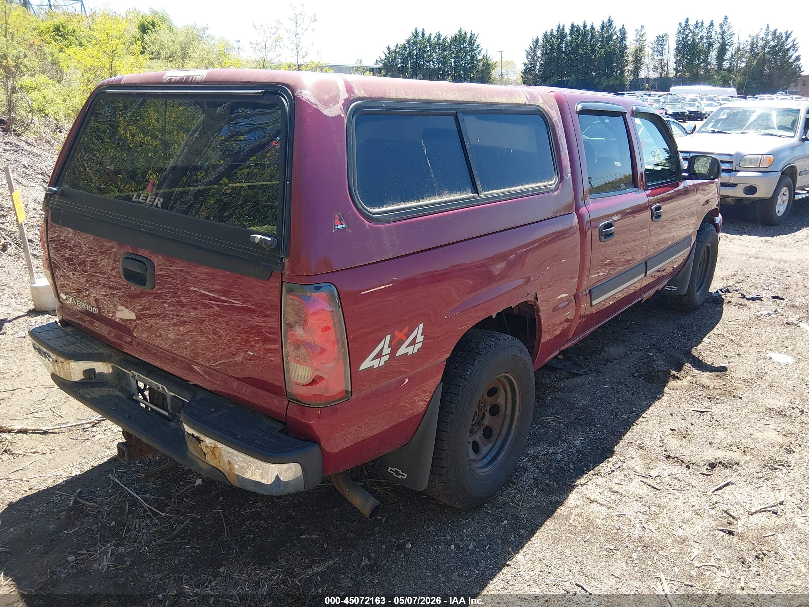 CHEVROLET SILVERADO image 4