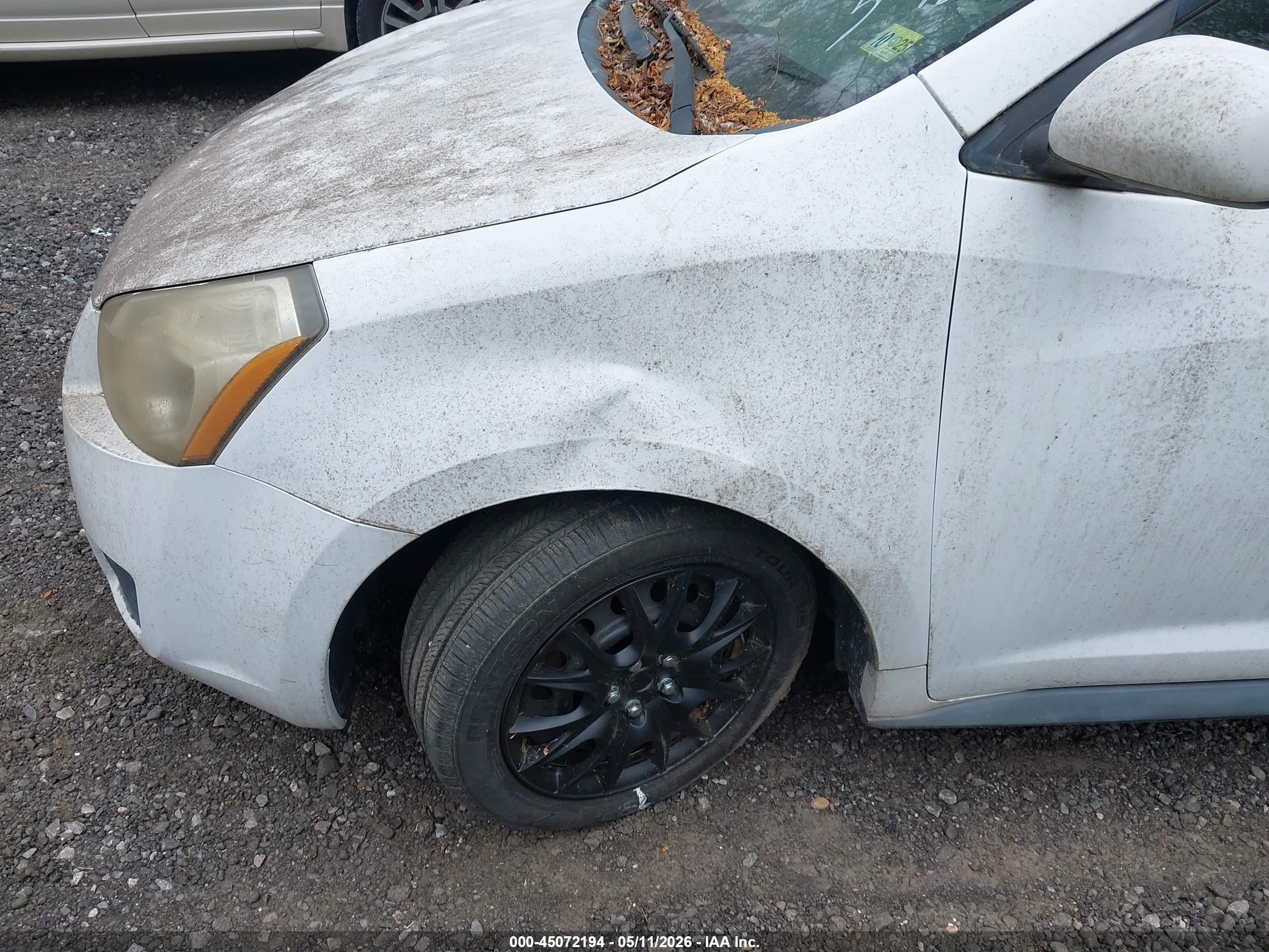 PONTIAC VIBE image 6