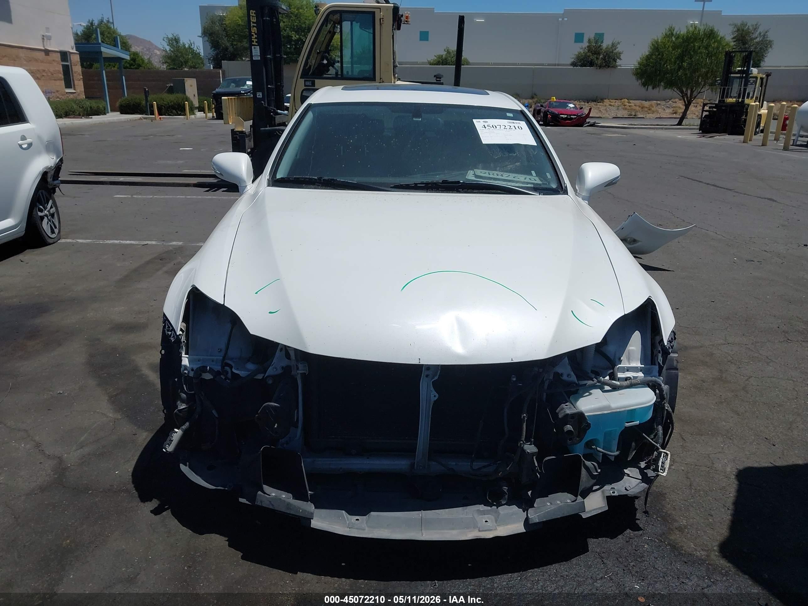 LEXUS IS image 6