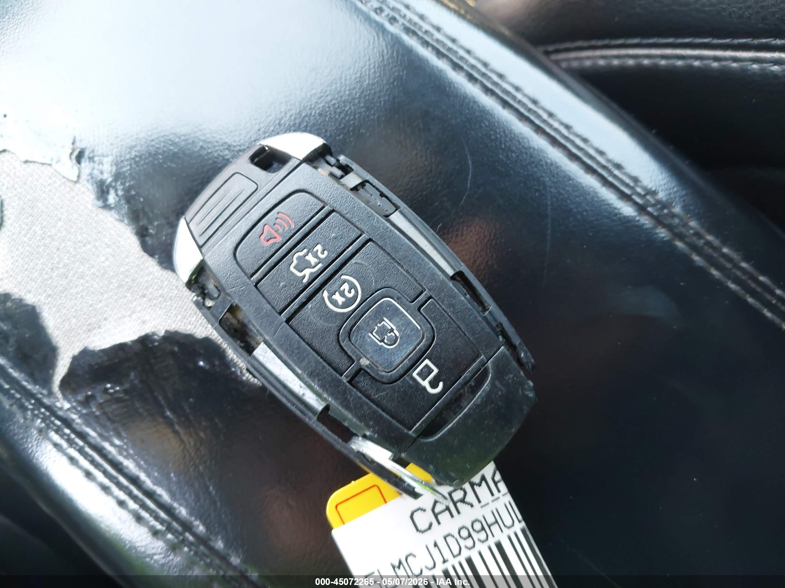 LINCOLN MKC image 11