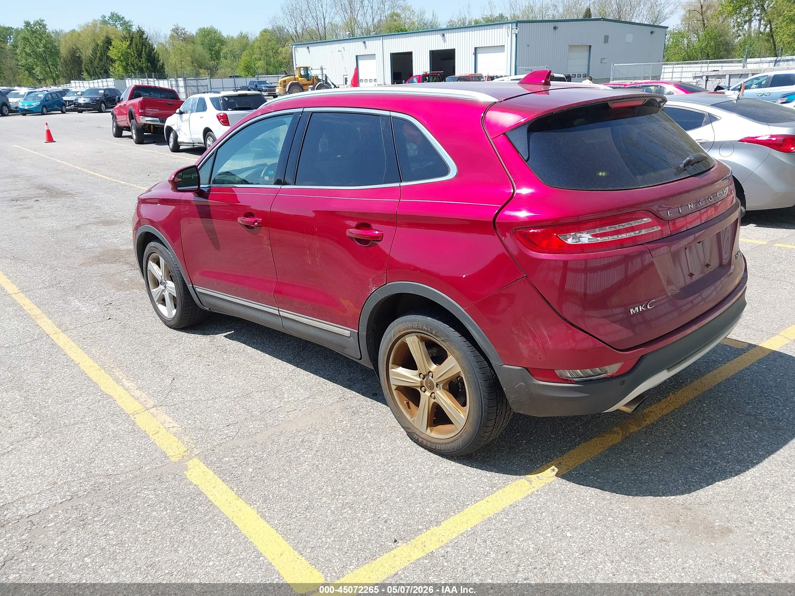 LINCOLN MKC image 3