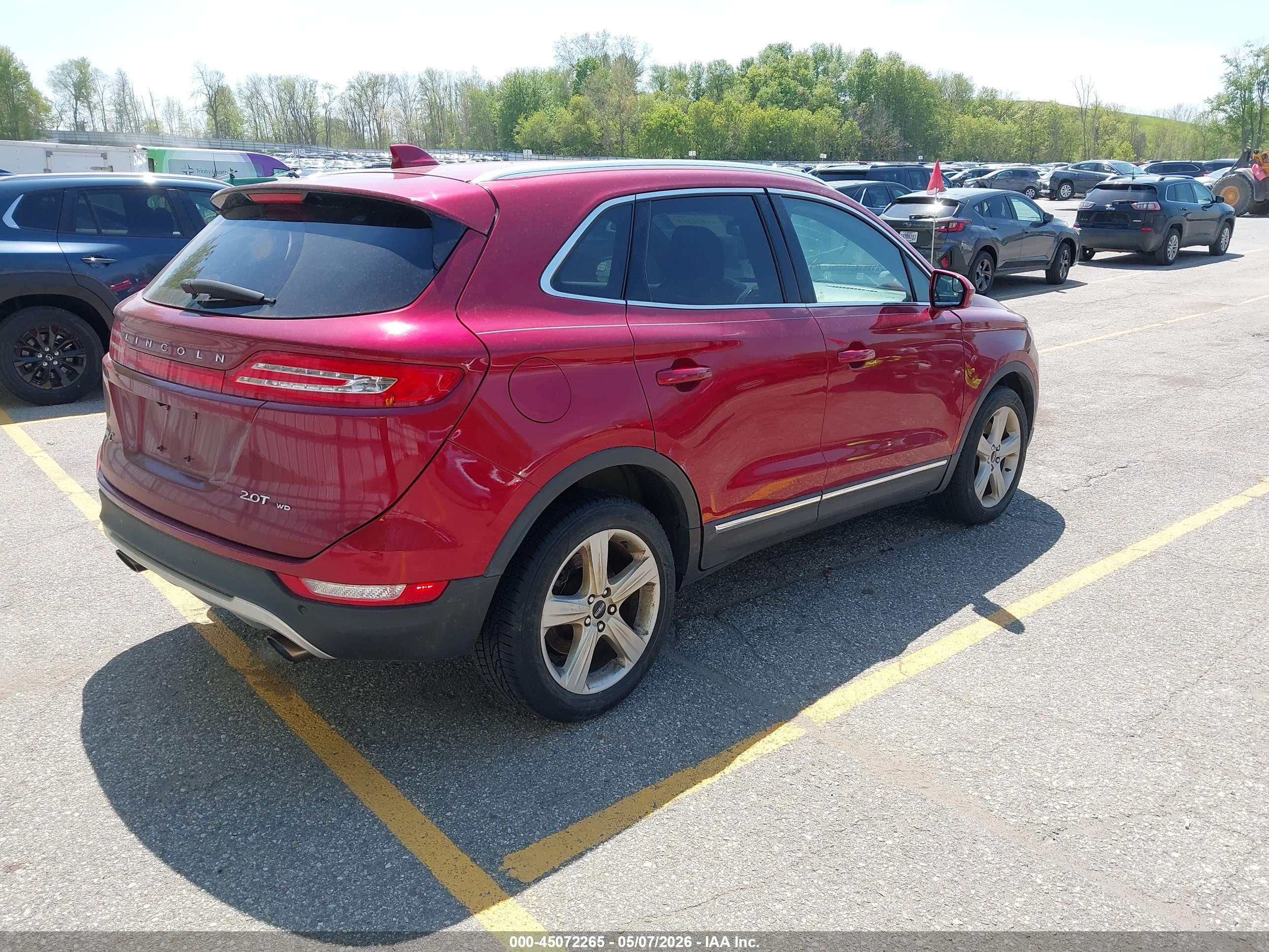 LINCOLN MKC image 4